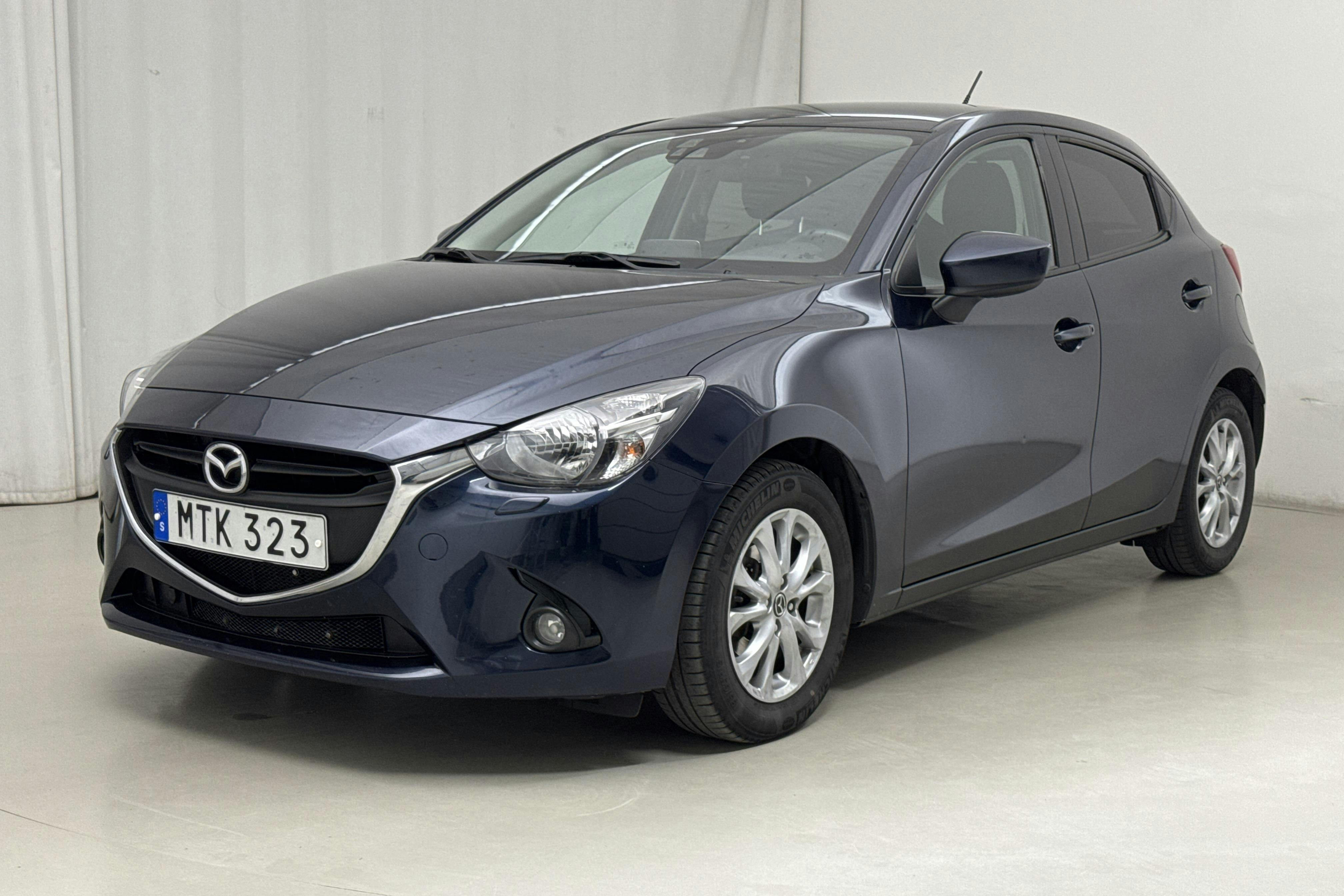 Mazda 2 1.5 5dr (90hk) - 10 986 mil - Automat - blå - 2015
