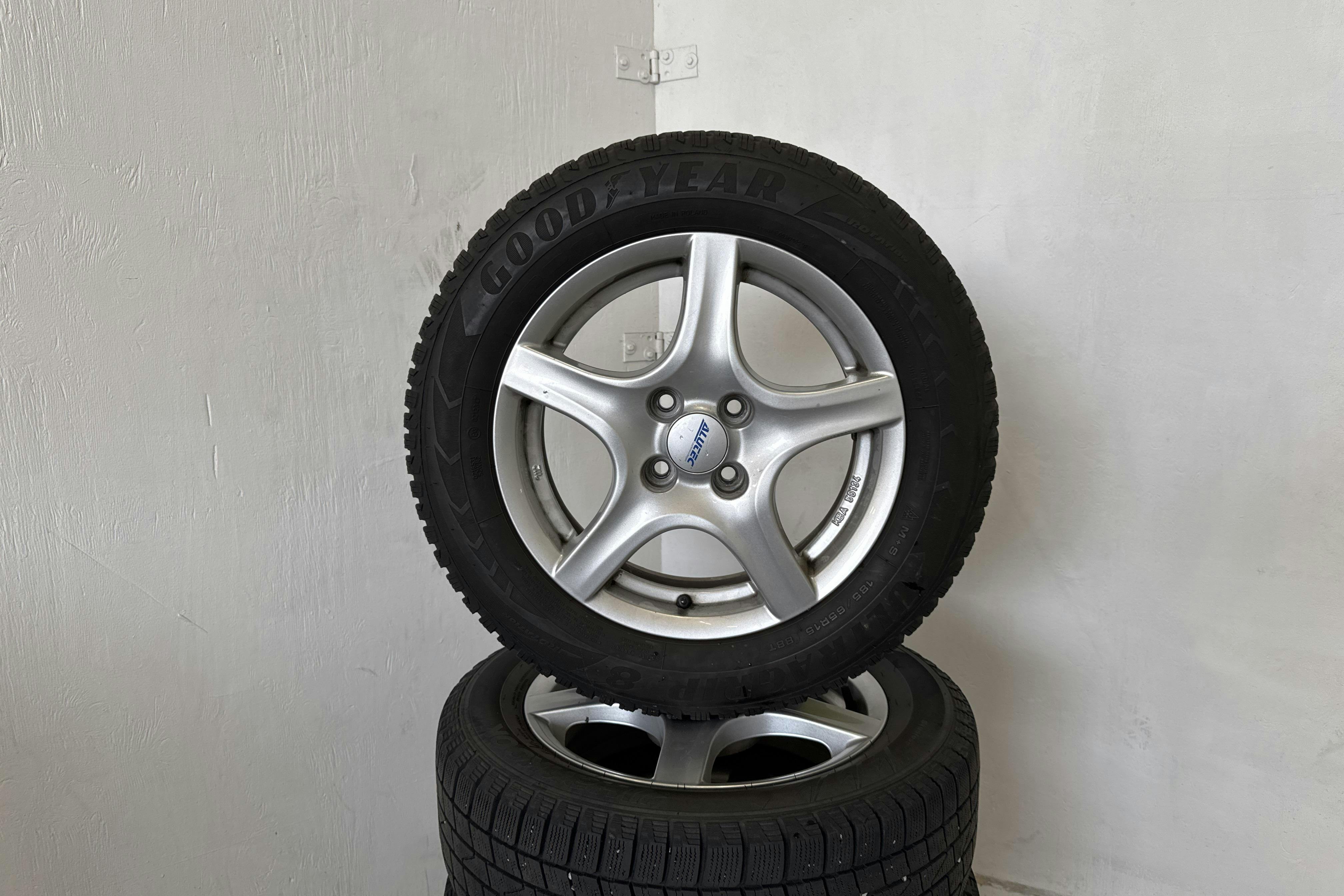 Mazda 2 1.5 5dr (90hk) - 10 986 mil - Automat - blå - 2015