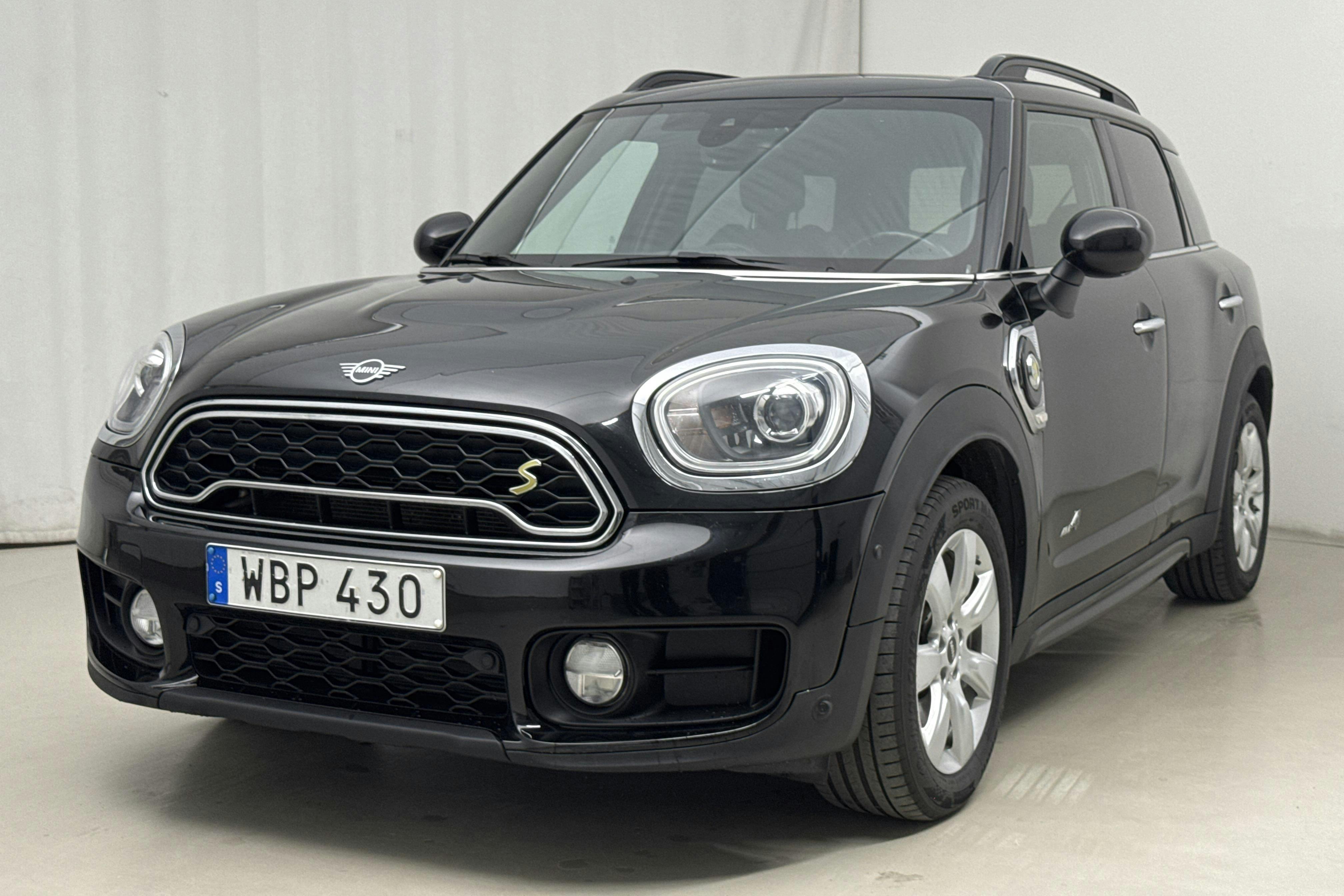 MINI Cooper S E ALL4 Countryman, F60 (224hk) - 13 198 mil - Automat - svart - 2018