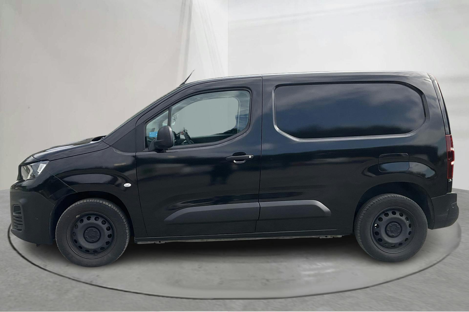 Presentation photo 2 of 11: Peugeot Partner 1.5 HDI Skåp (130hk) - 37 200 km - Automatic - gray - 2019