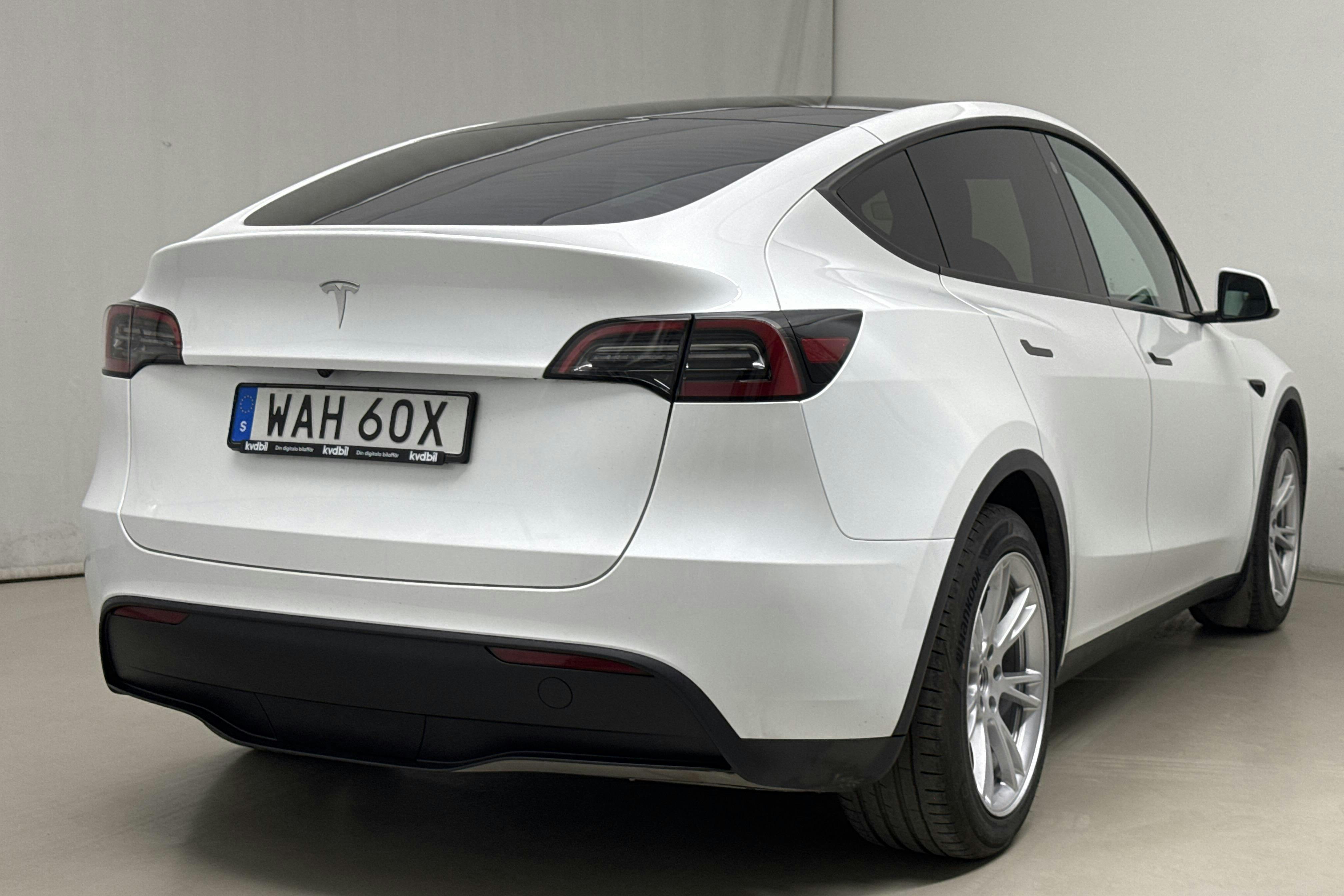 Tesla Model Y RWD - 52 890 km - Automaatne - valge - 2023