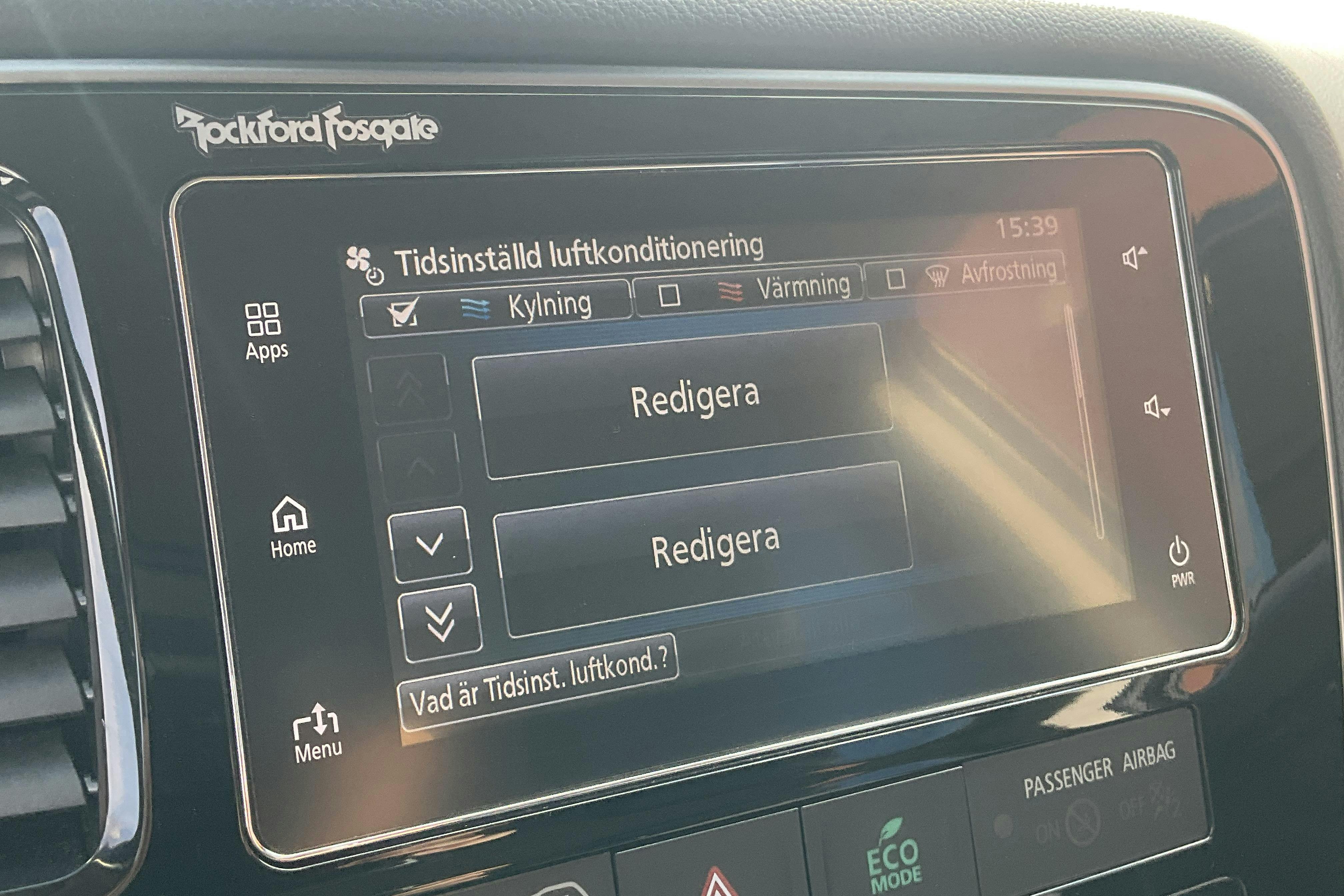 Presentation photo 19 of 19: Mitsubishi Outlander 2.0 Plug-in Hybrid 4WD (121hk) - 77 370 km - Automatic - black - 2018