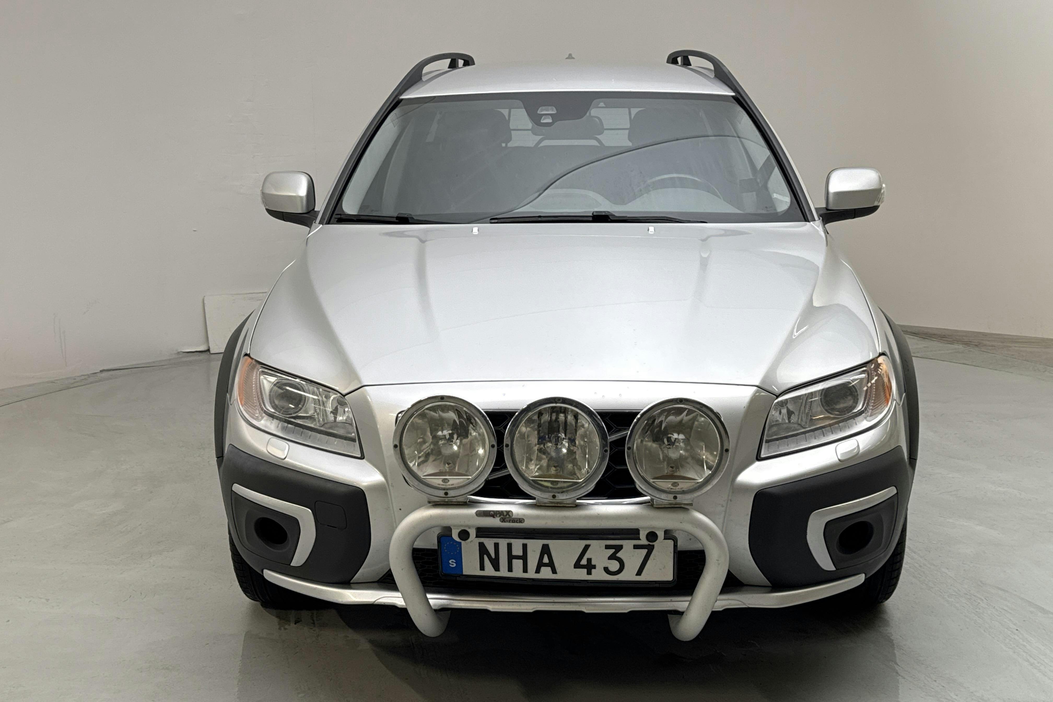 Volvo XC70 II D5 AWD (215hk) - 18 350 mil - Automat - silver - 2014