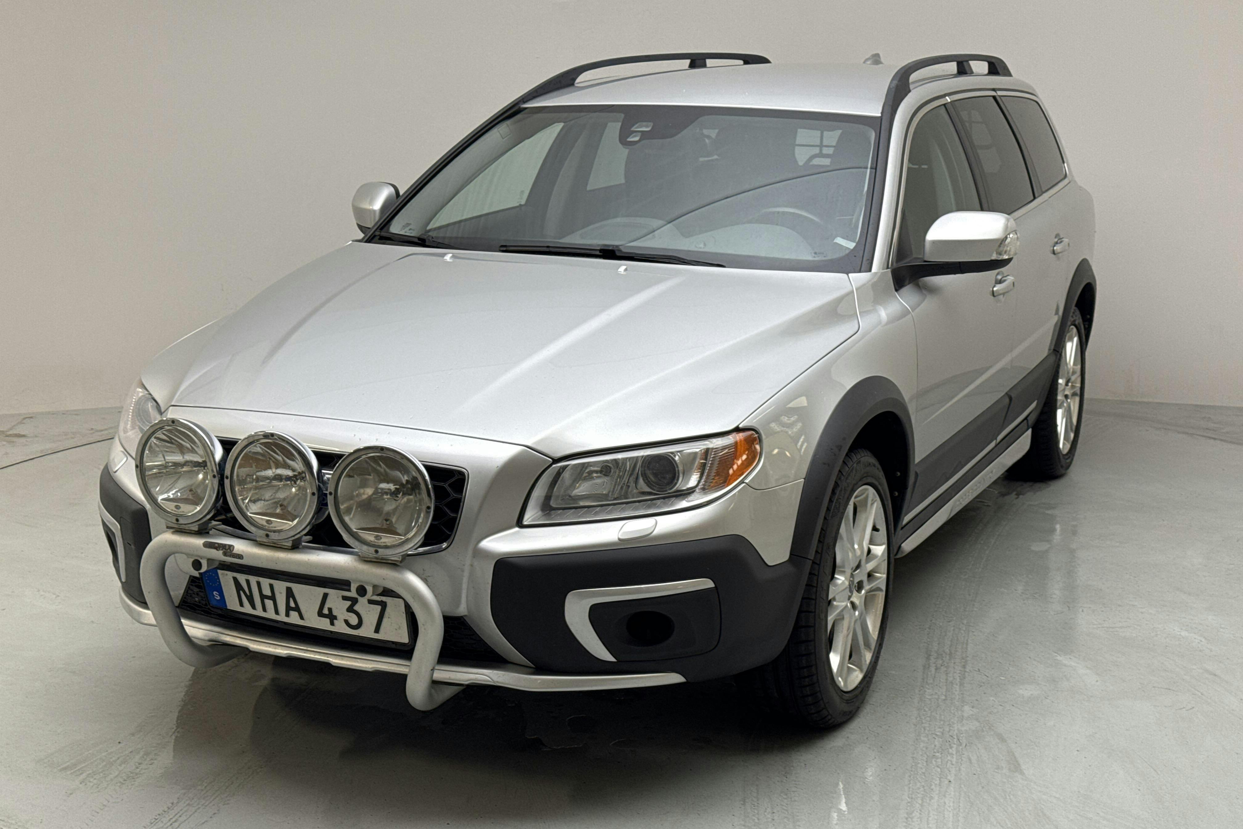 Volvo XC70 II D5 AWD (215hk) - 18 350 mil - Automat - silver - 2014