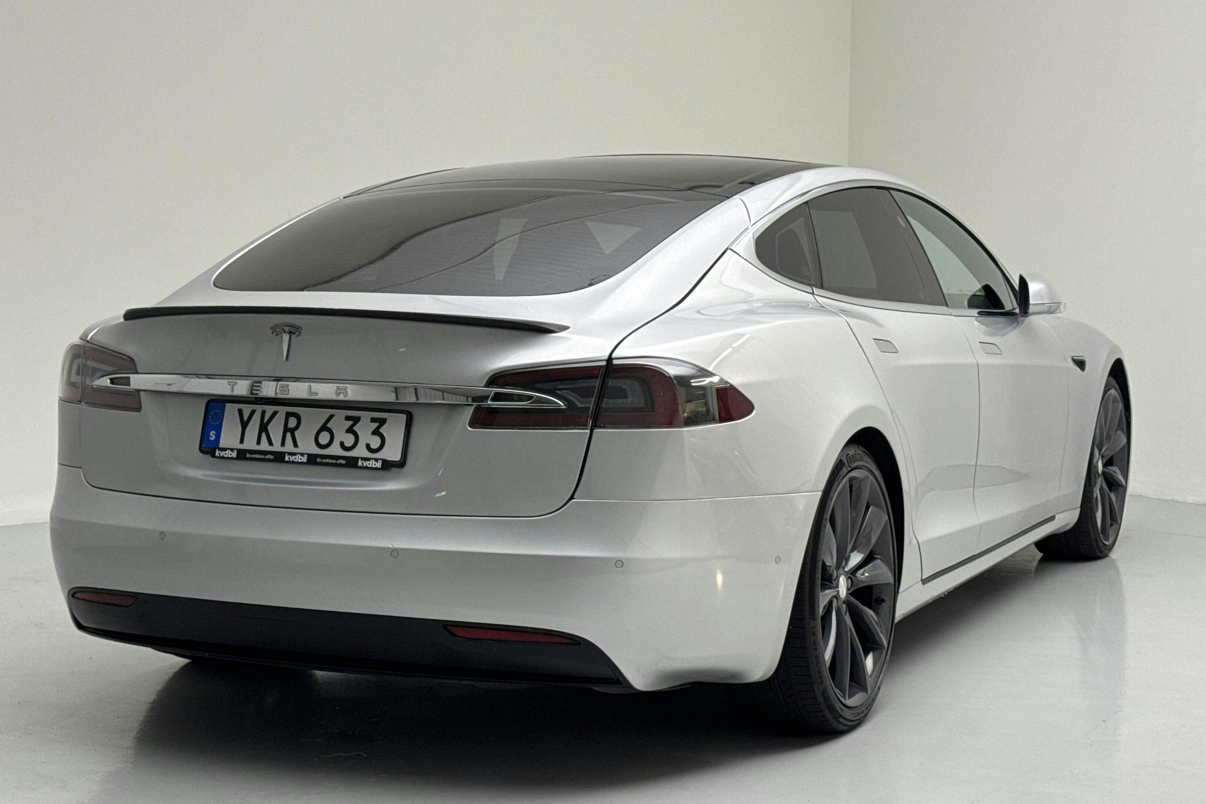 Tesla Model S 100D - 112 350 km - Automaatne - valge - 2017