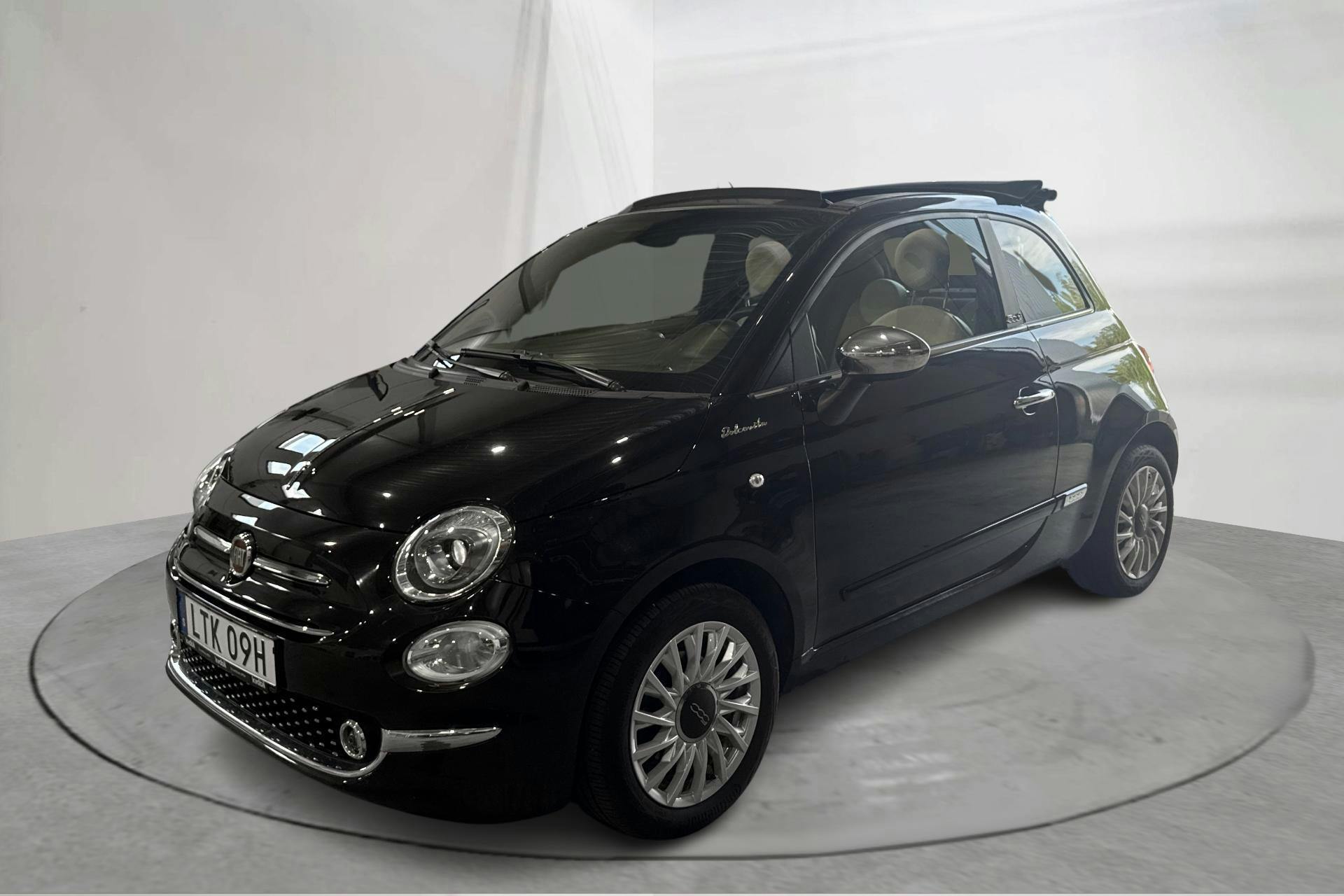 Fiat 500 Hybrid Cab (70hk) - 3 068 mil - Manuell - svart - 2022