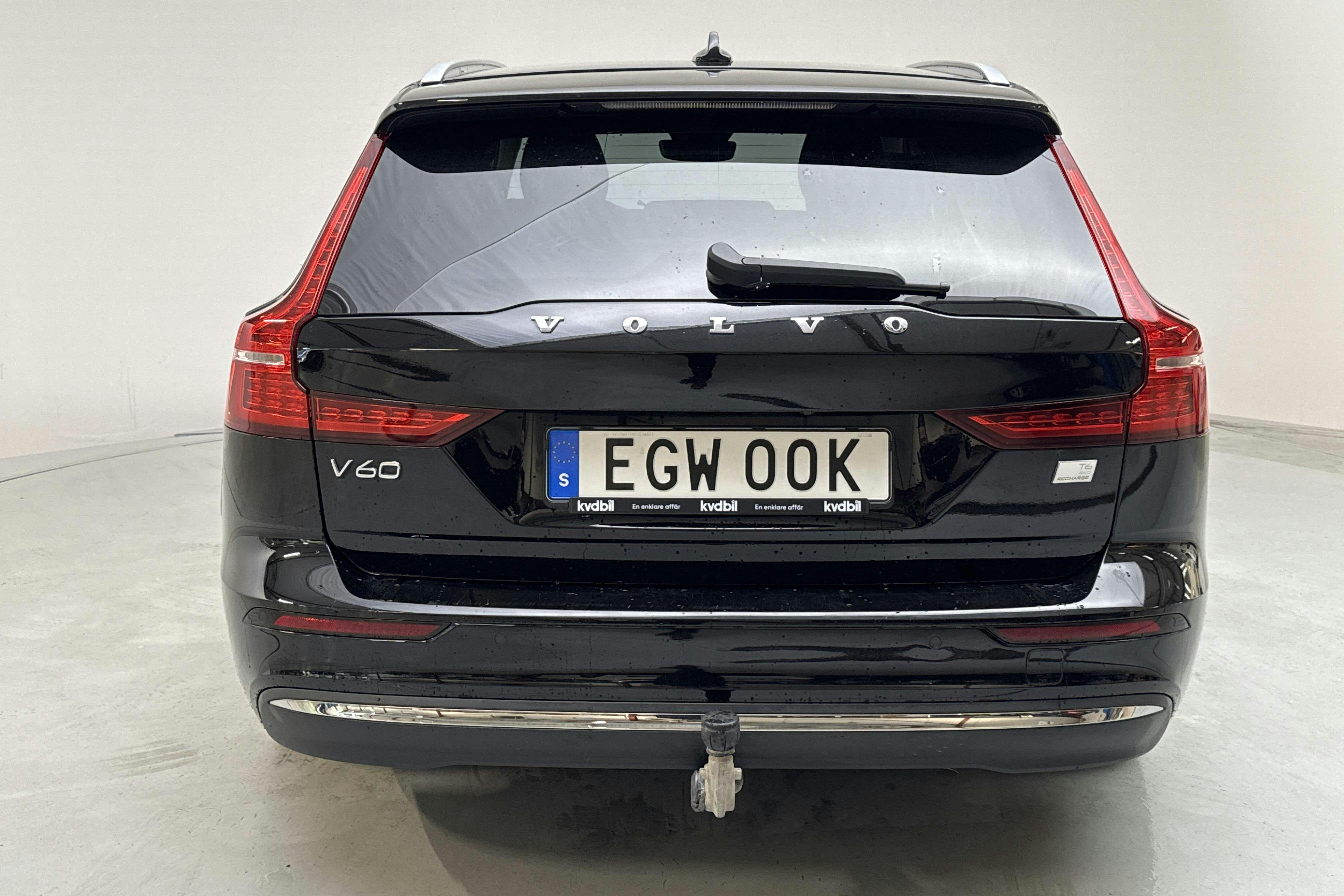 Volvo V60 T6 AWD Recharge (350hk) - 53 190 km - Automaatne - must - 2023