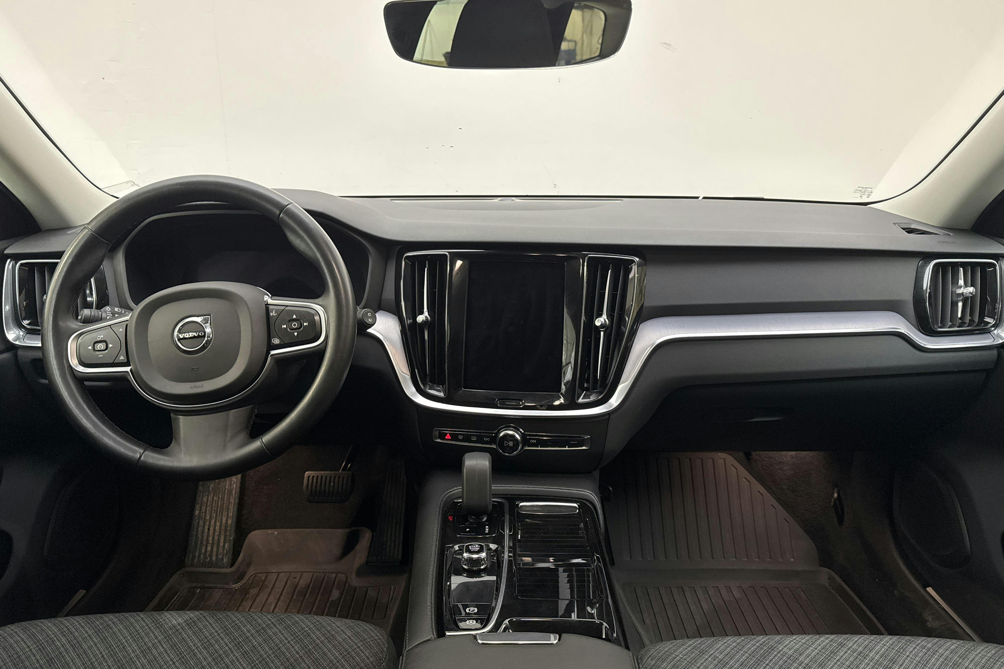 Volvo V60 T6 AWD Recharge (350hk) - 53 190 km - Automaatne - must - 2023
