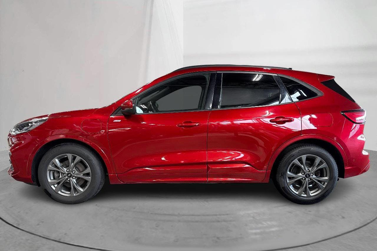 Presentation photo 2 of 20: Ford Kuga 2.5 PHEV (225hk) - 147 270 km - Automatic - red - 2020
