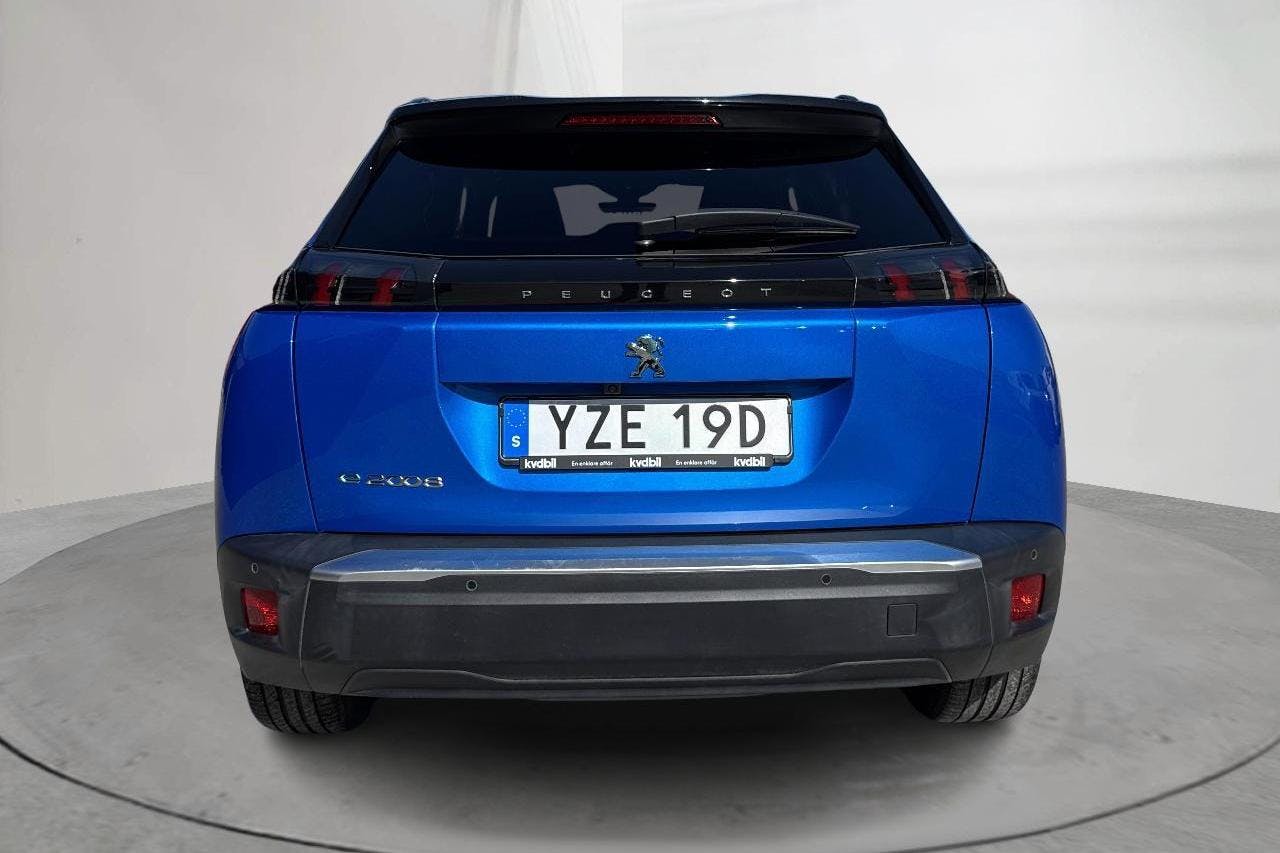 Peugeot e-2008 50 kWh (136hk) - 54 450 km - Automaatne - sinine - 2020