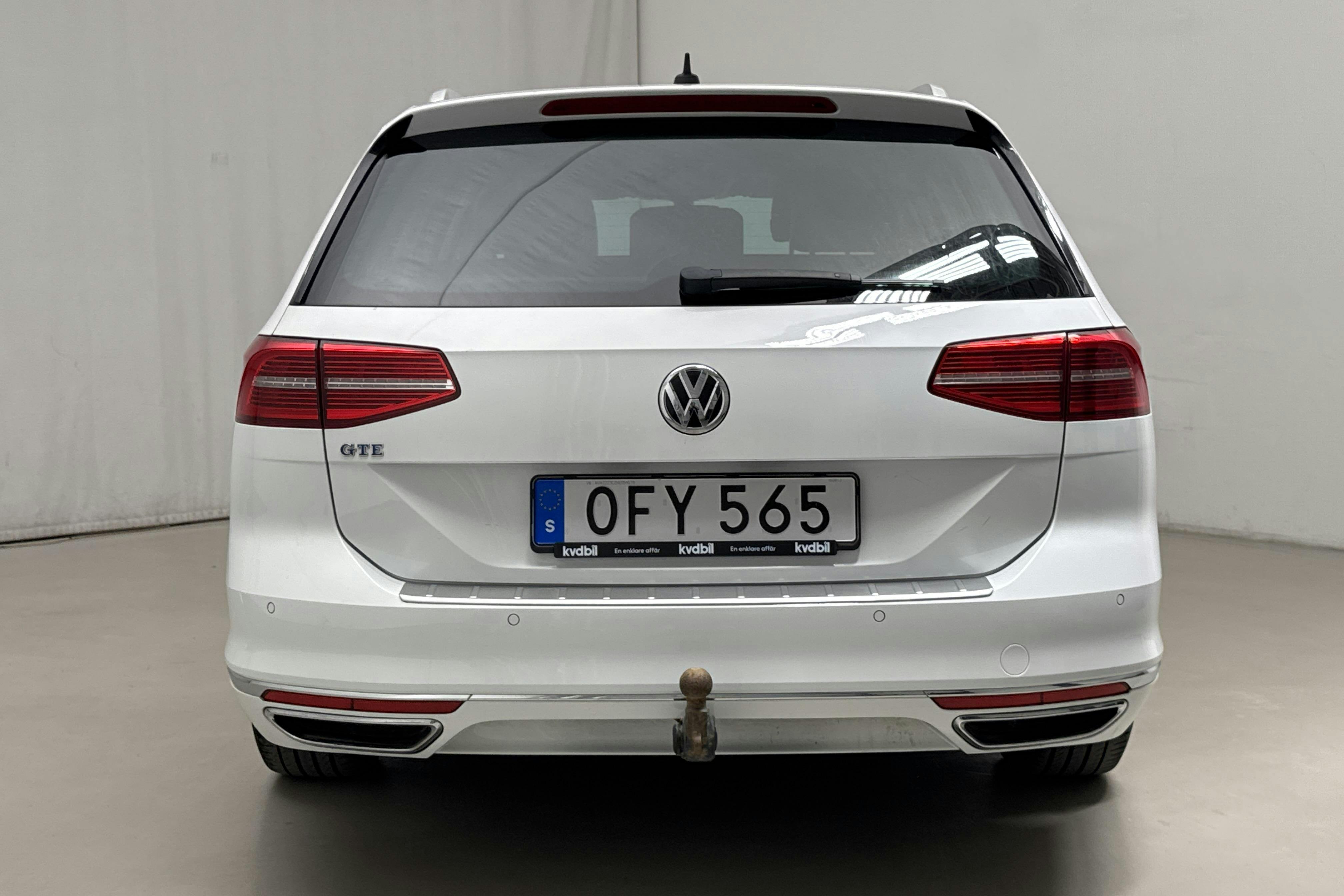 VW Passat 1.4 Plug-in-Hybrid Sportscombi (218hk) - 139 250 km - Automaatne - valge - 2017