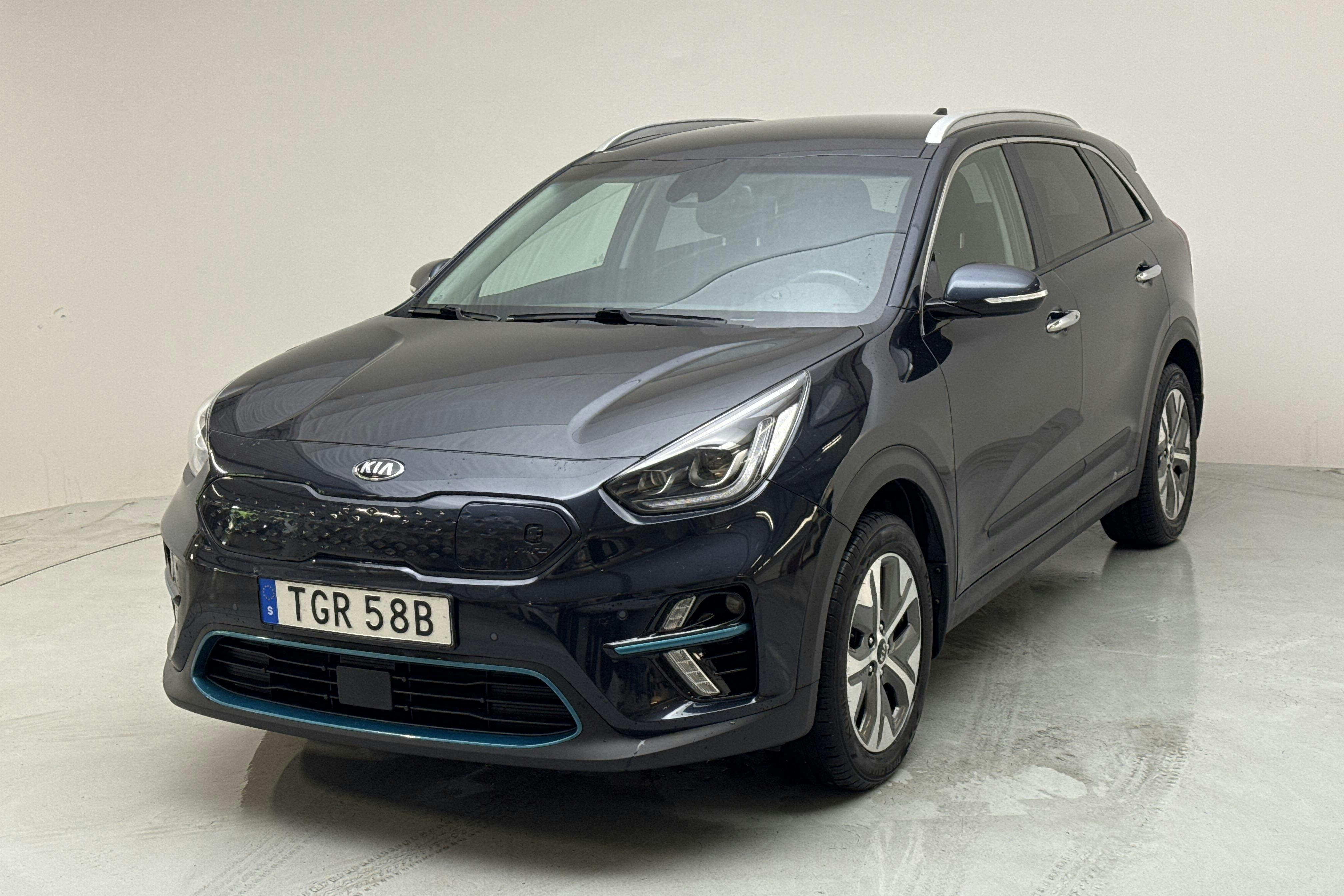 KIA Niro EV 64 kWh (204hk) - 10 687 mil - Automat - blå - 2019