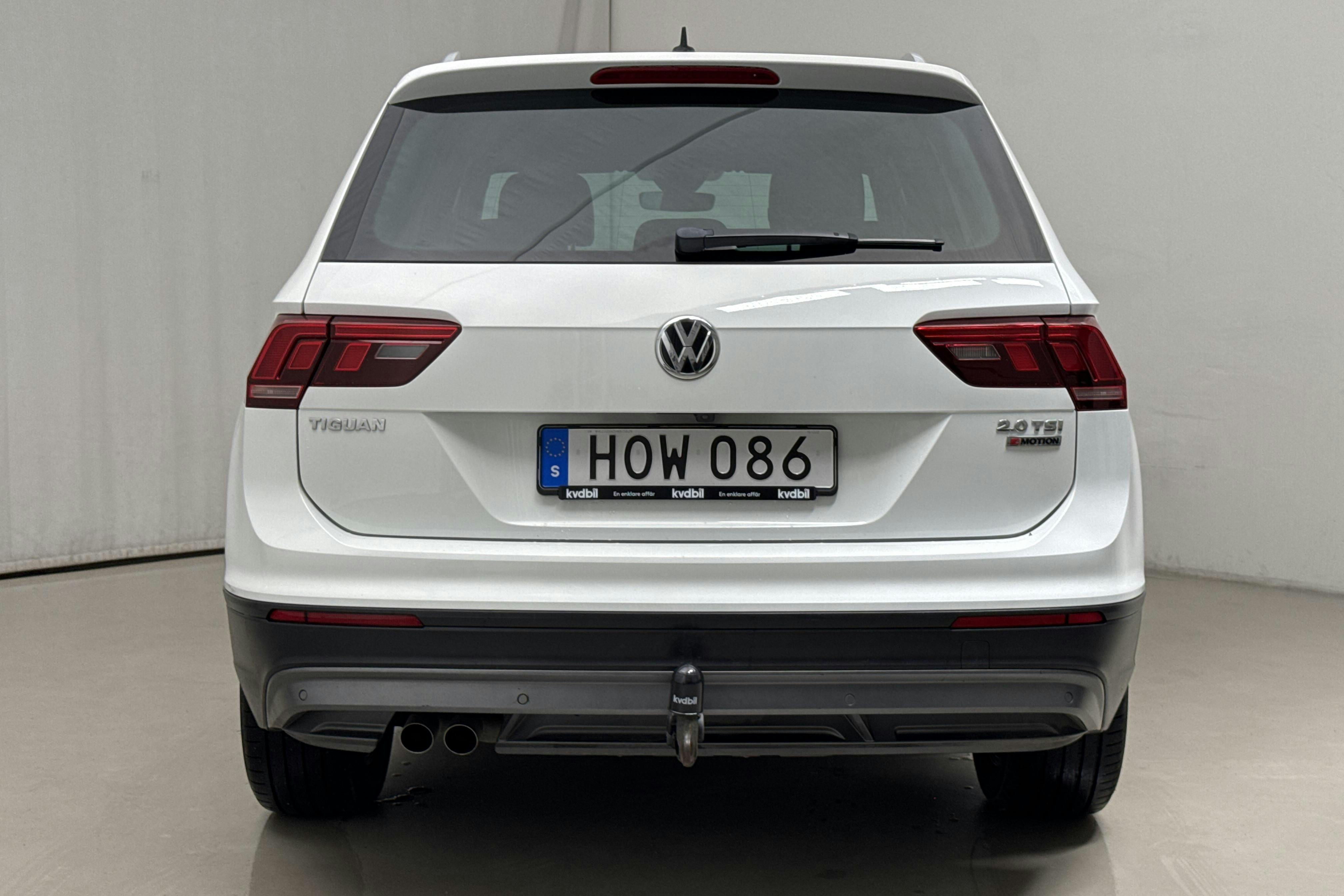 VW Tiguan 2.0 TSI 4MOTION (180hk) - 8 750 mil - Manuell - vit - 2017