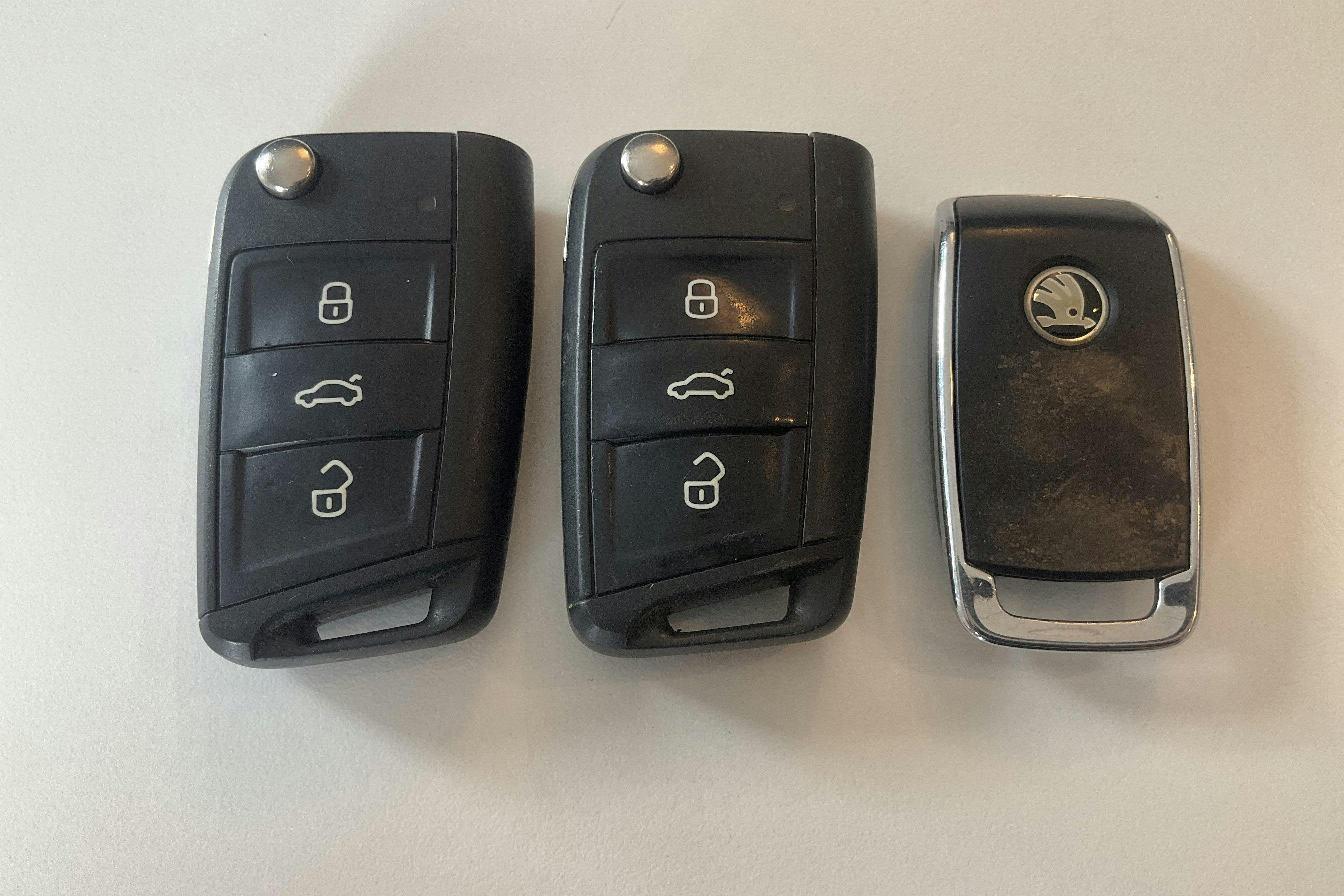 Esitlusfoto 14 aadressil 14: Skoda Octavia III 2.0 TDI CR Combi 4x4 (150hk) - 88 440 km - Käsitsi - valge - 2018