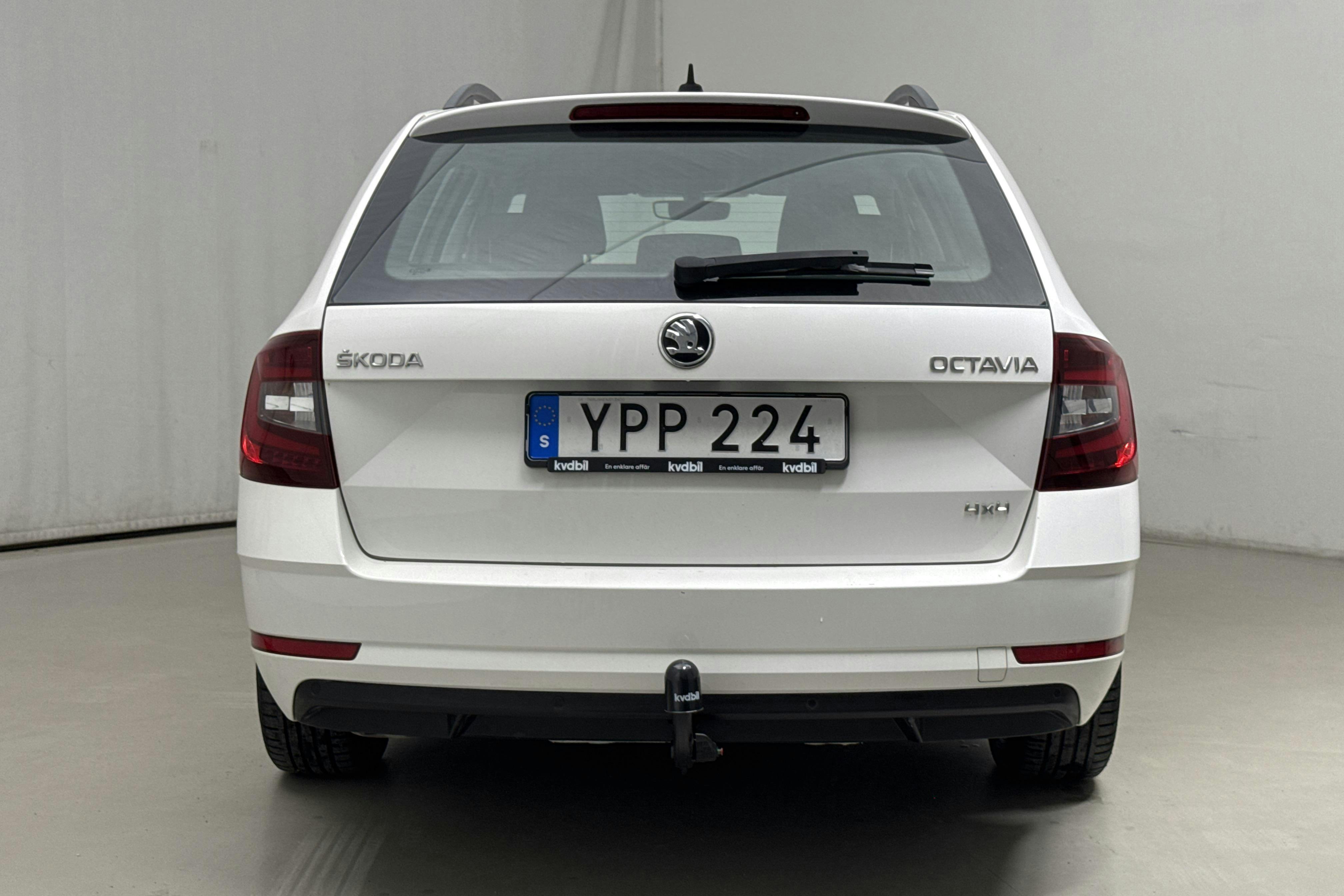 Skoda Octavia III 2.0 TDI CR Combi 4x4 (150hk) - 88 440 km - Käsitsi - valge - 2018