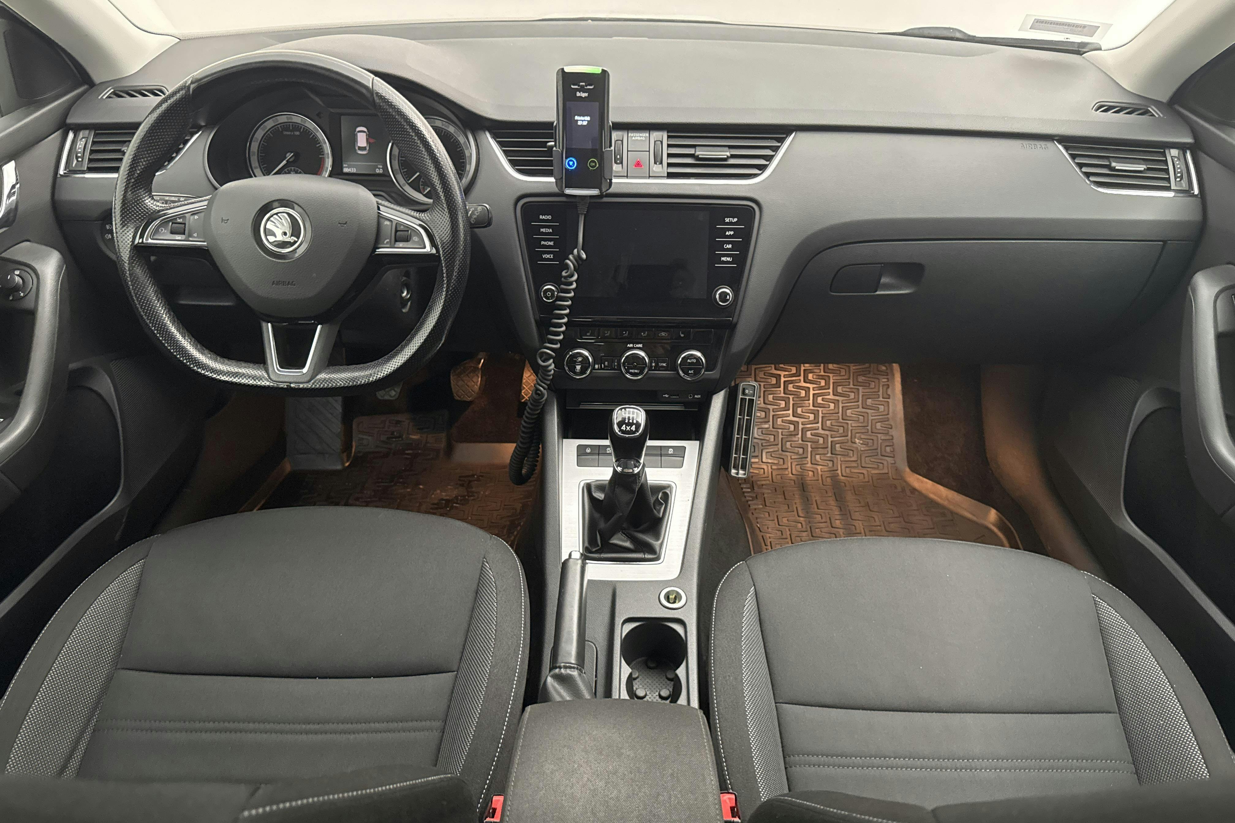 Skoda Octavia III 2.0 TDI CR Combi 4x4 (150hk) - 88 440 km - Käsitsi - valge - 2018