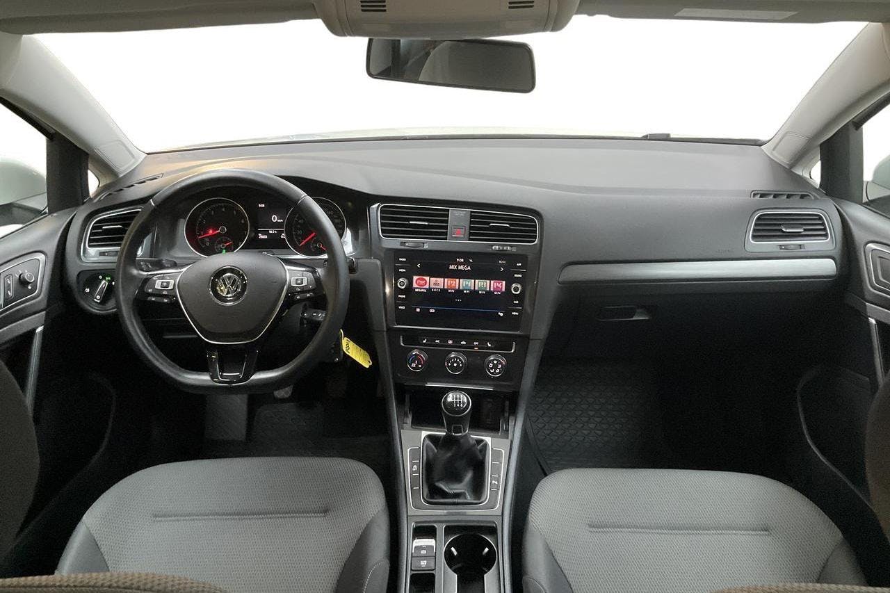 VW Golf VII 1.4 TGI 5dr (110hk) - 29 610 km - Käsitsi - valge - 2018