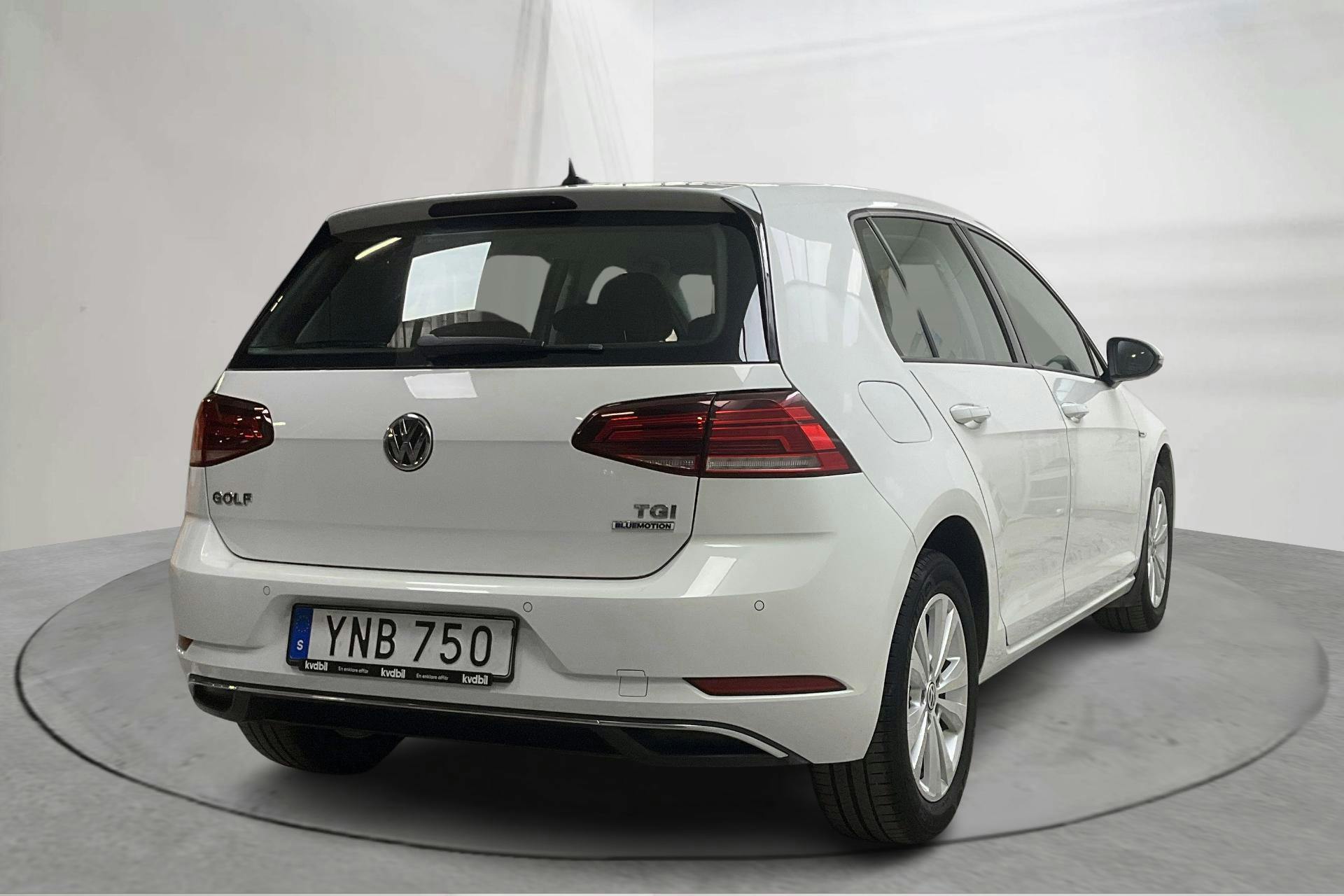 VW Golf VII 1.4 TGI 5dr (110hk) - 37 910 km - Käsitsi - valge - 2018