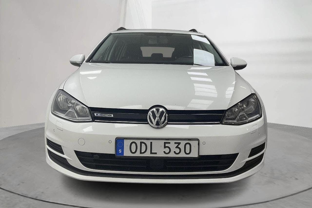 VW Golf VII 1.4 TGI BlueMotion Sportscombi (110hk) - 118 530 km - Käsitsi - valge - 2017