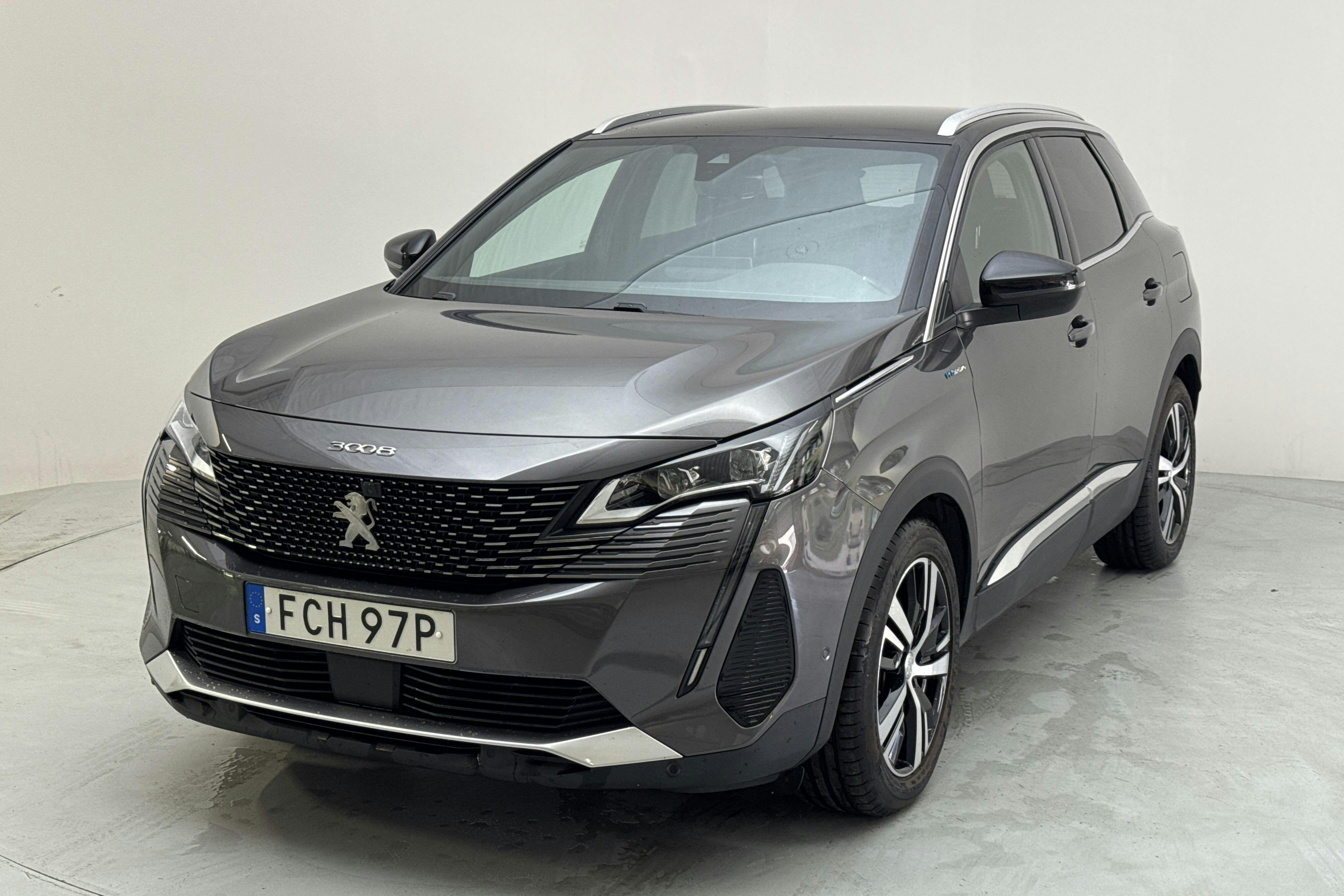 Peugeot 3008 1.6 Plug-in Hybrid 4 (300hk) - 6 090 mil - Automat - grå - 2021