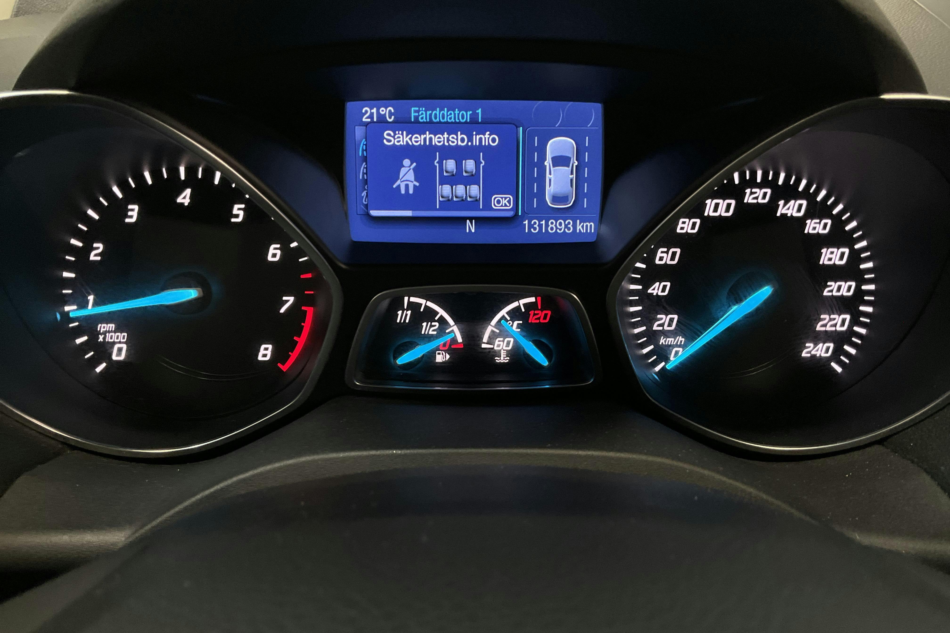 Presentationsfoto 11 av 11: Ford Kuga 1.5 EcoBoost 2WD (150hk) - 13 189 mil - Manuell - vit - 2016