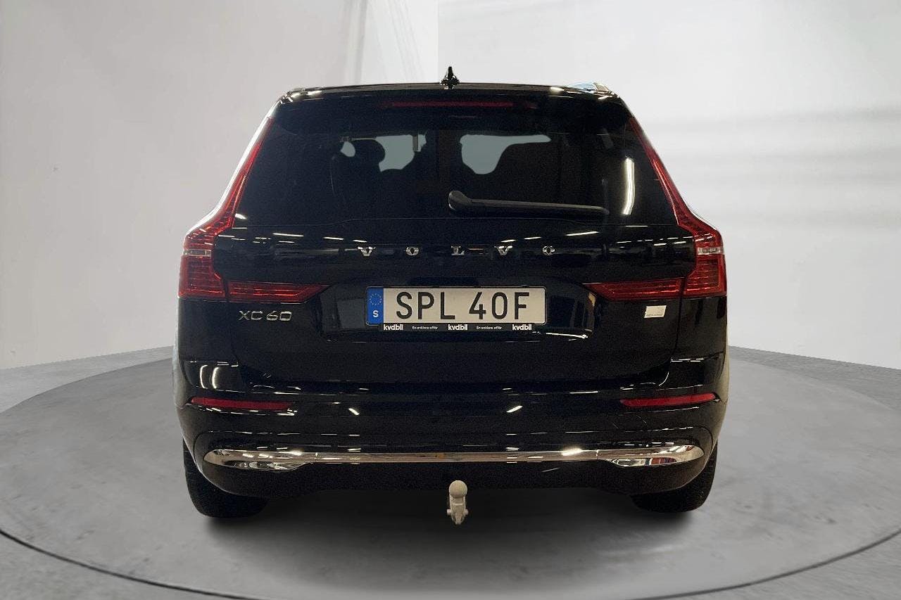Volvo XC60 T6 AWD Recharge (350hk) - 30 650 km - Automatic - black - 2023