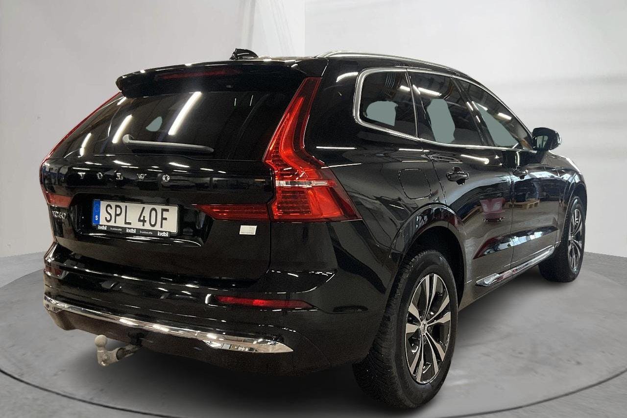 Volvo XC60 T6 AWD Recharge (350hk) - 30 650 km - Automatic - black - 2023