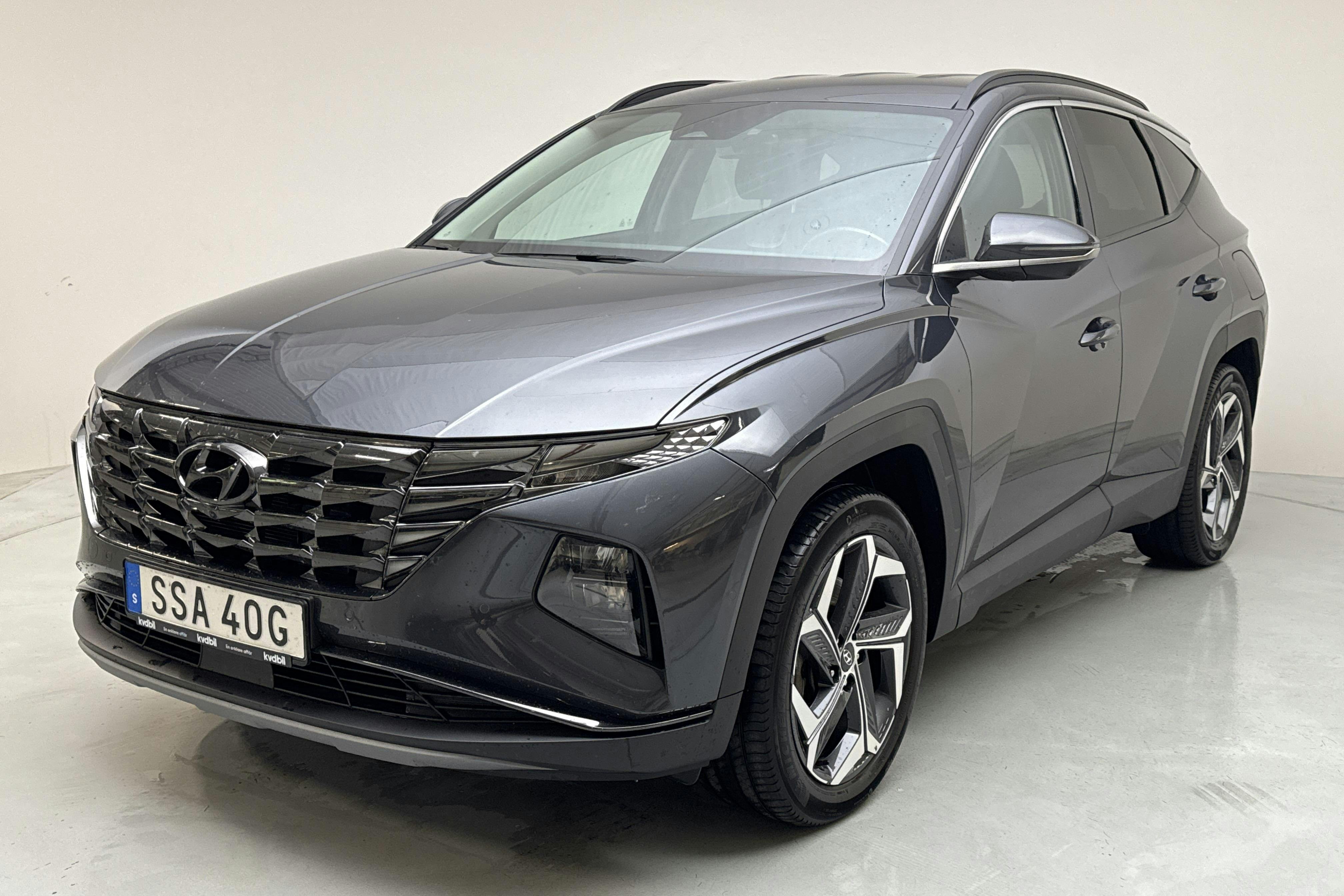 Hyundai Tucson 1.6 GDI plug-in hybrid 4WD (265hk) - 8 715 mil - Automat - grå - 2022