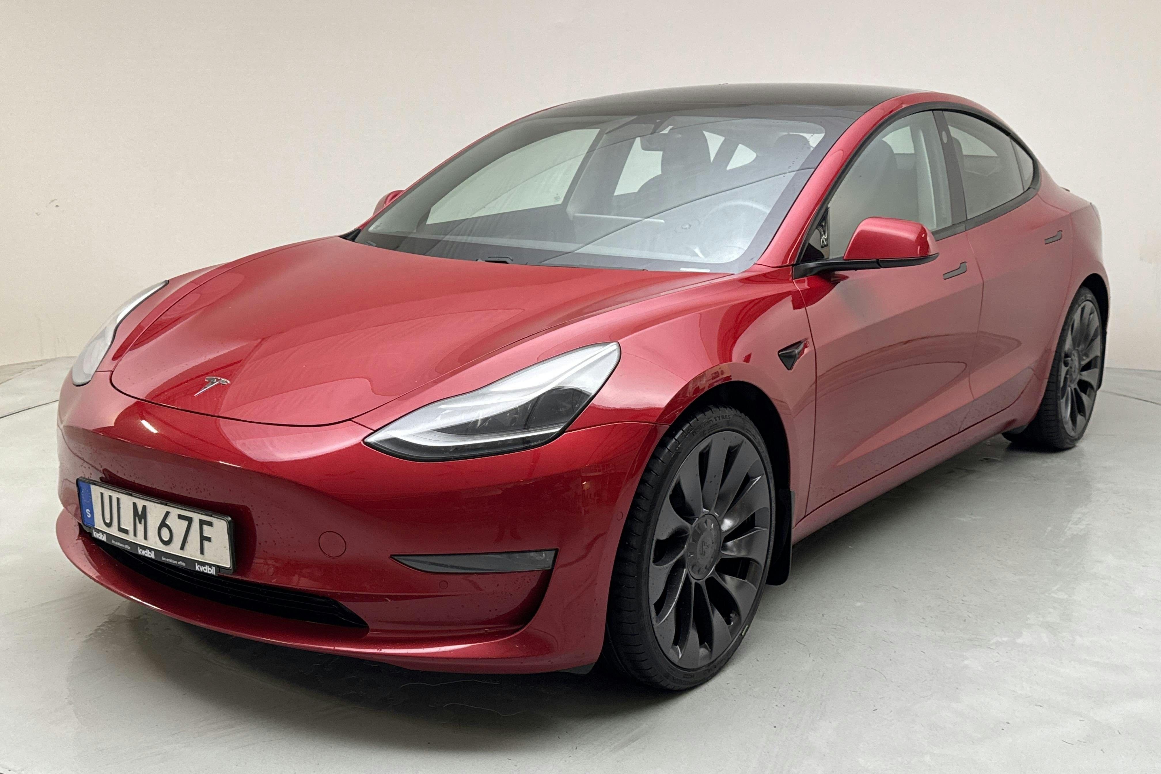Esitlusfoto 1 aadressil 19: Tesla Model 3 Performance AWD - 119 220 km - Automaatne - punane - 2021