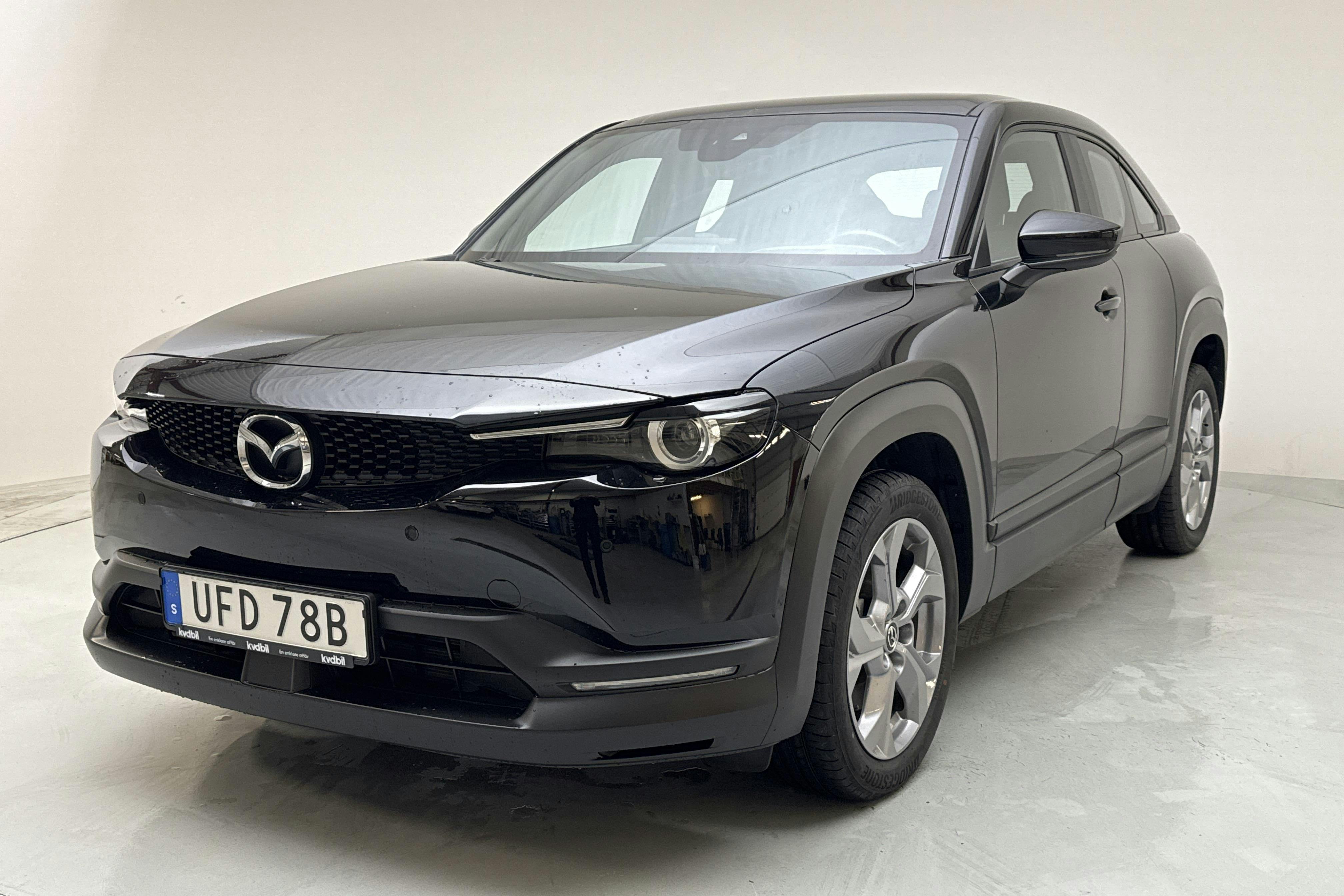 Esitlusfoto 1 aadressil 16: Mazda MX-30 e-Skyactiv (145hk) - 33 480 km - Automaatne - must - 2021
