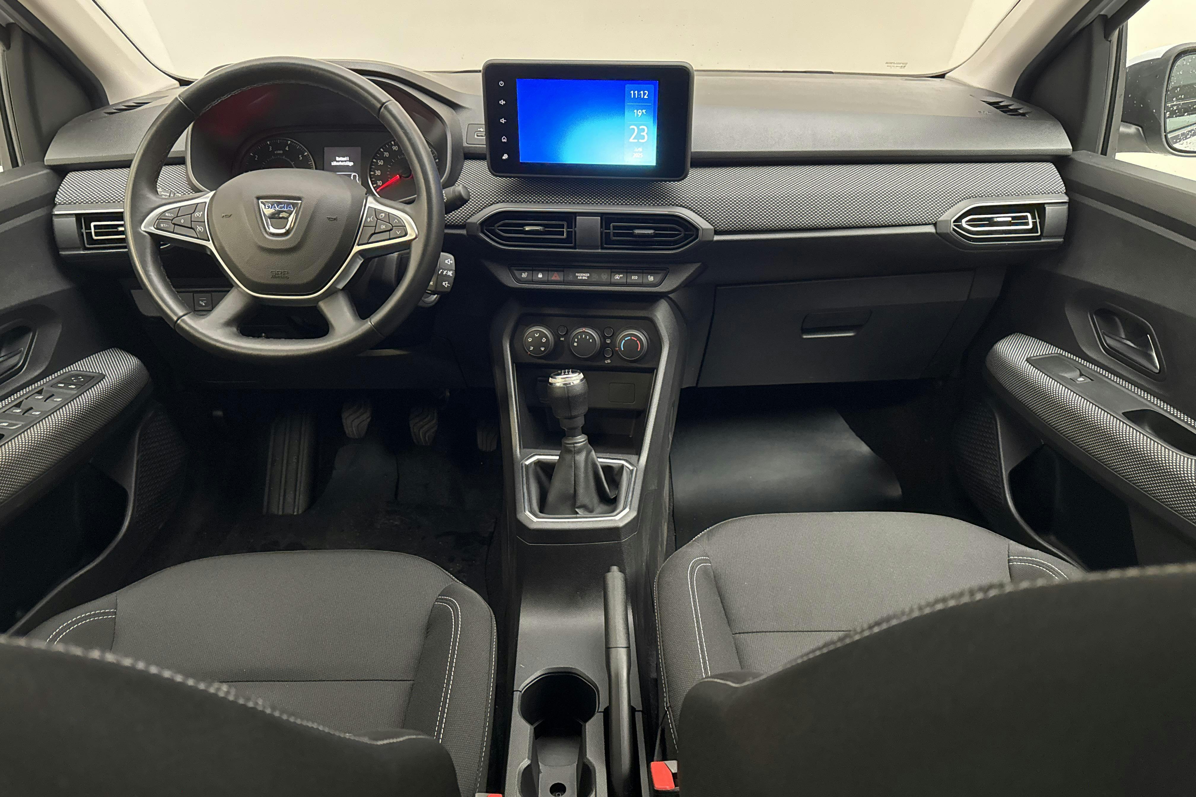 Dacia Jogger 1.0 (110hk) - 2 558 mil - Manuell - vit - 2022