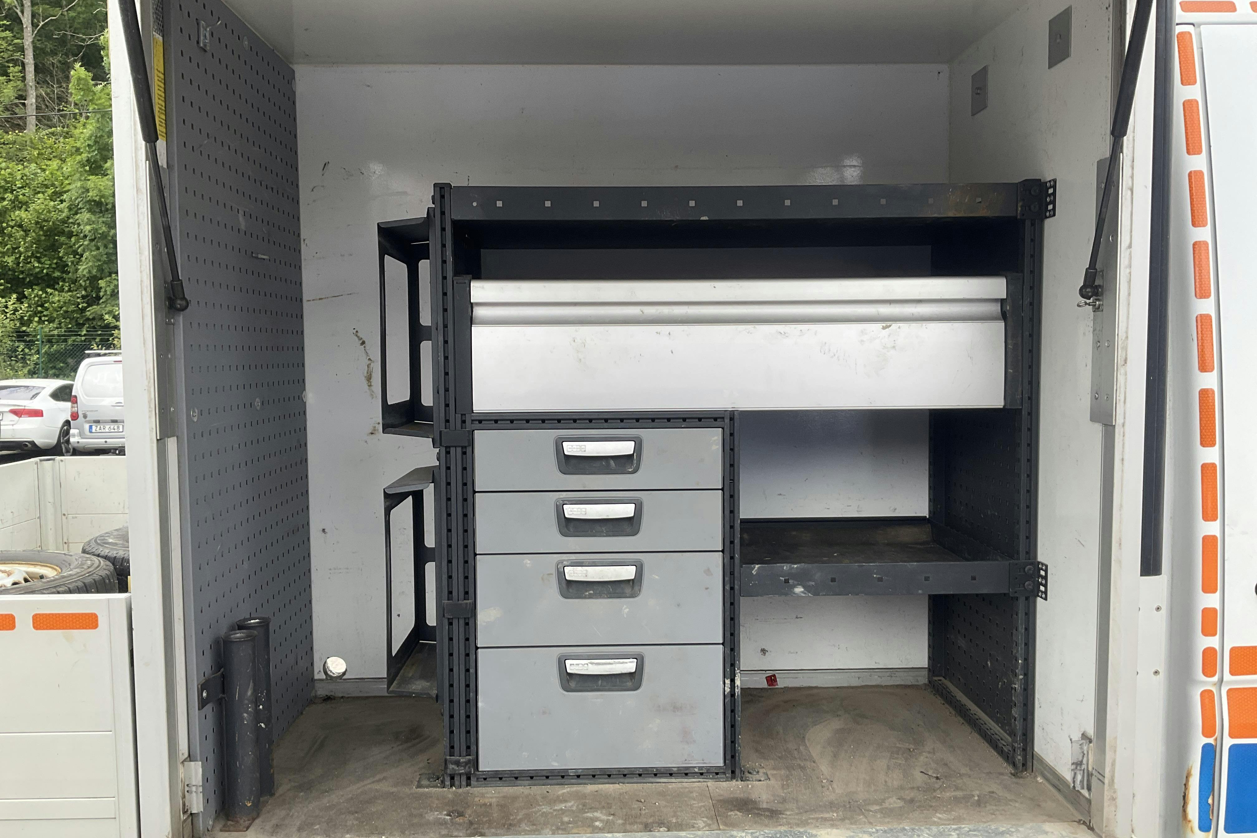 Esitlusfoto 12 aadressil 12: Mercedes Sprinter 316 NGT Pickup/Chassi (156hk) - 96 830 km - Automaatne - valge - 2017