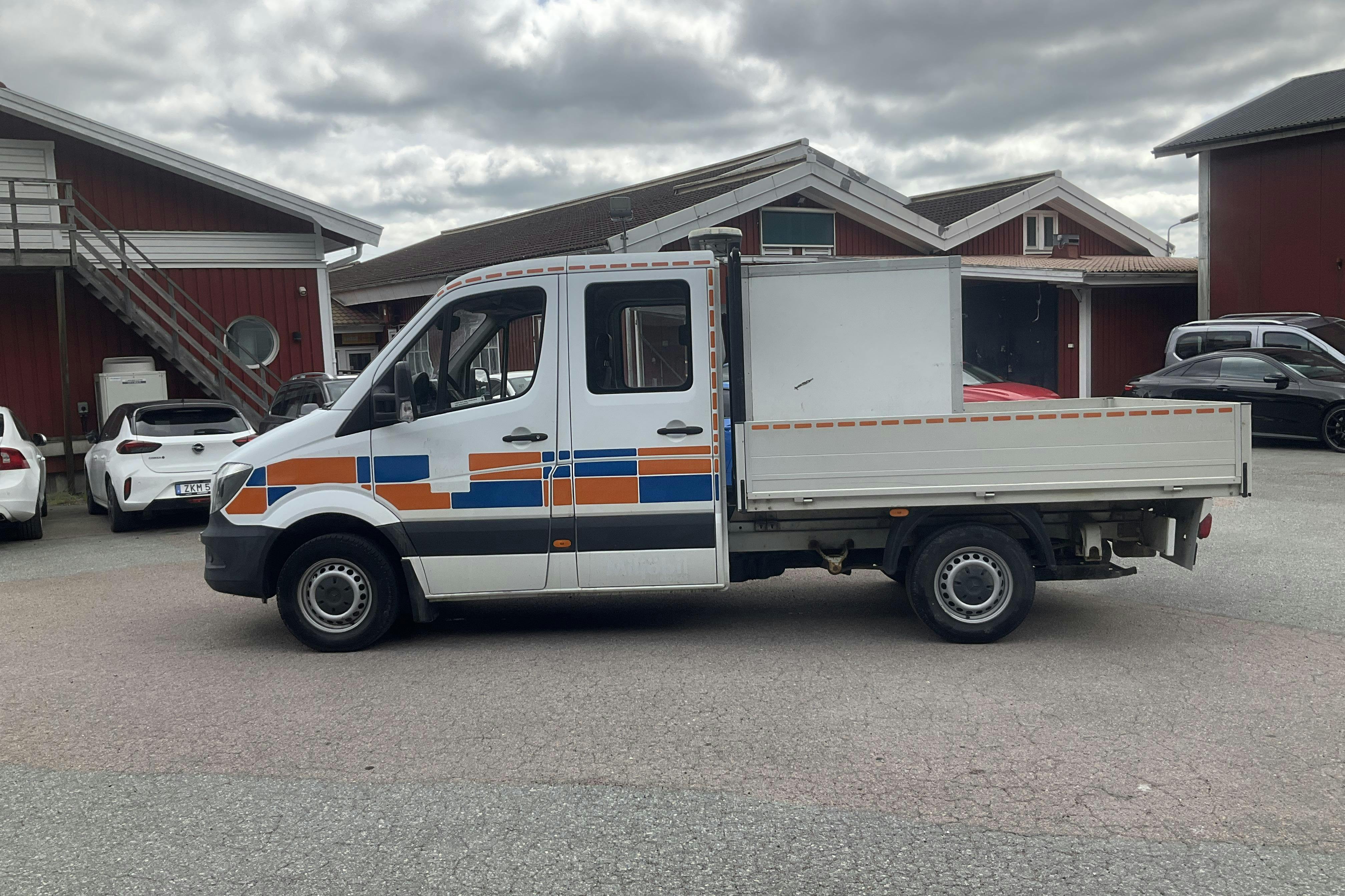 Esitlusfoto 2 aadressil 12: Mercedes Sprinter 316 NGT Pickup/Chassi (156hk) - 96 830 km - Automaatne - valge - 2017