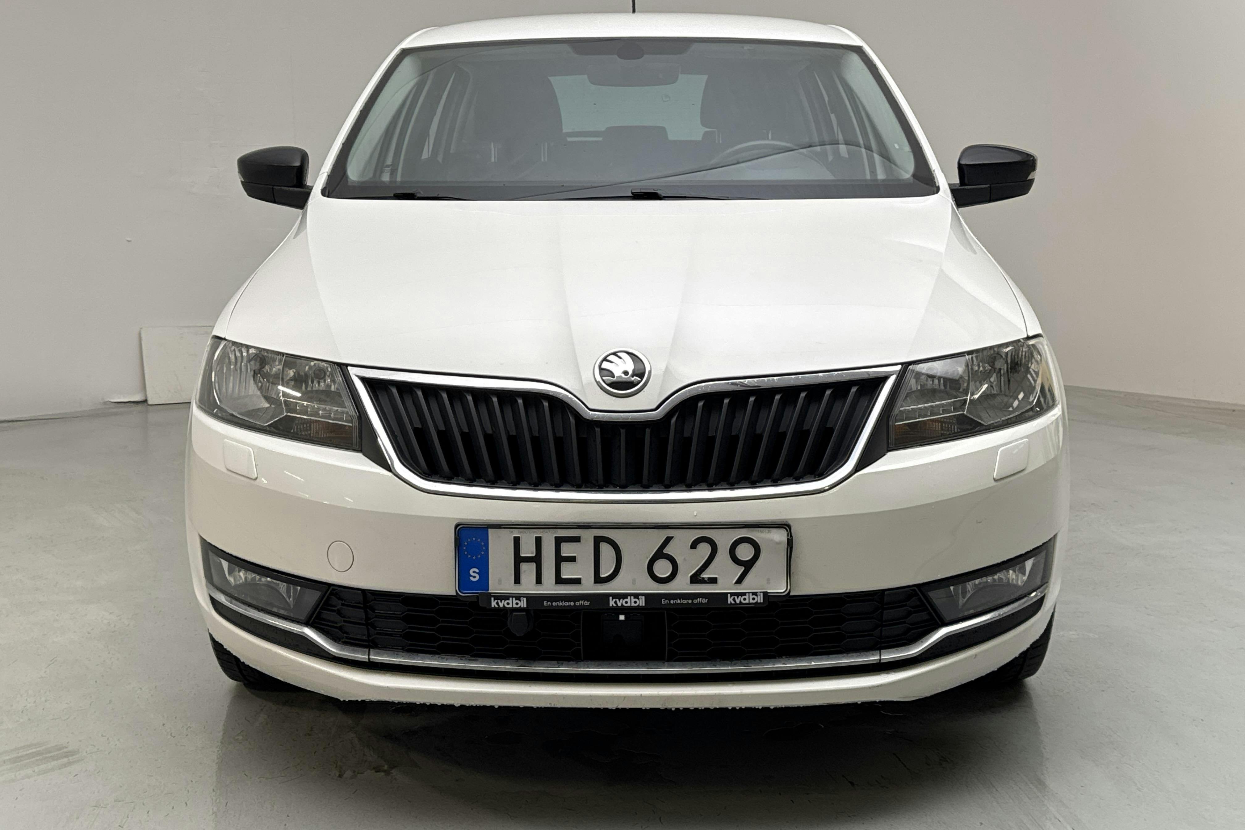 Skoda Rapid 1.4 TDI Spaceback (90hk) - 8 835 mil - Manuell - vit - 2018
