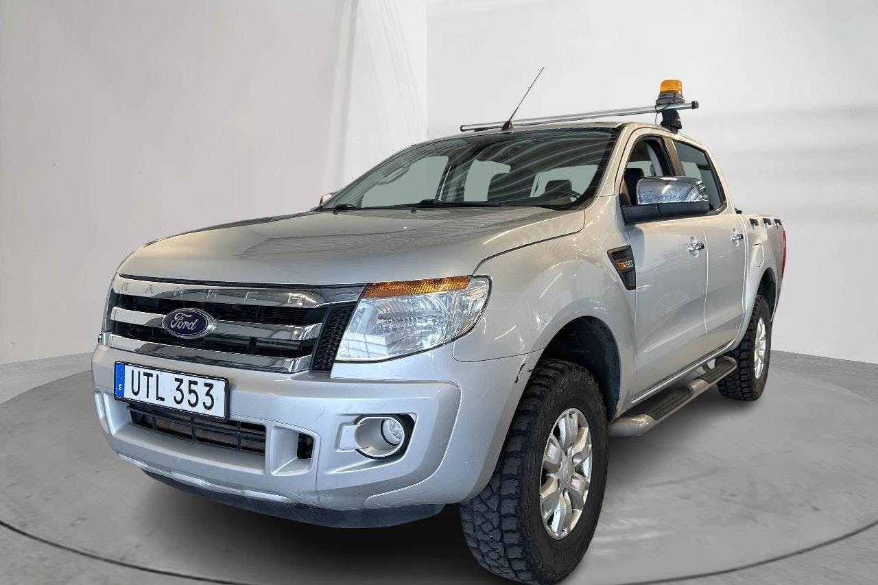 Ford Ranger 2.2 TDCi 4WD (150hk) - 23 328 mil - Automat - grå - 2014