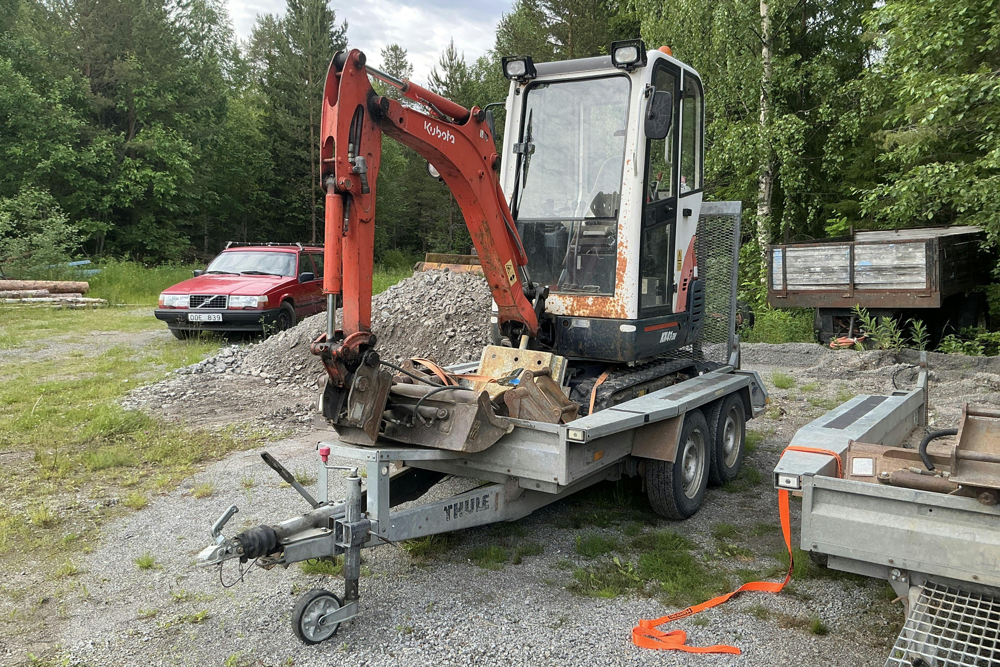 Kubota/THULE MT2700 med minigrävare -  - grå - 2010