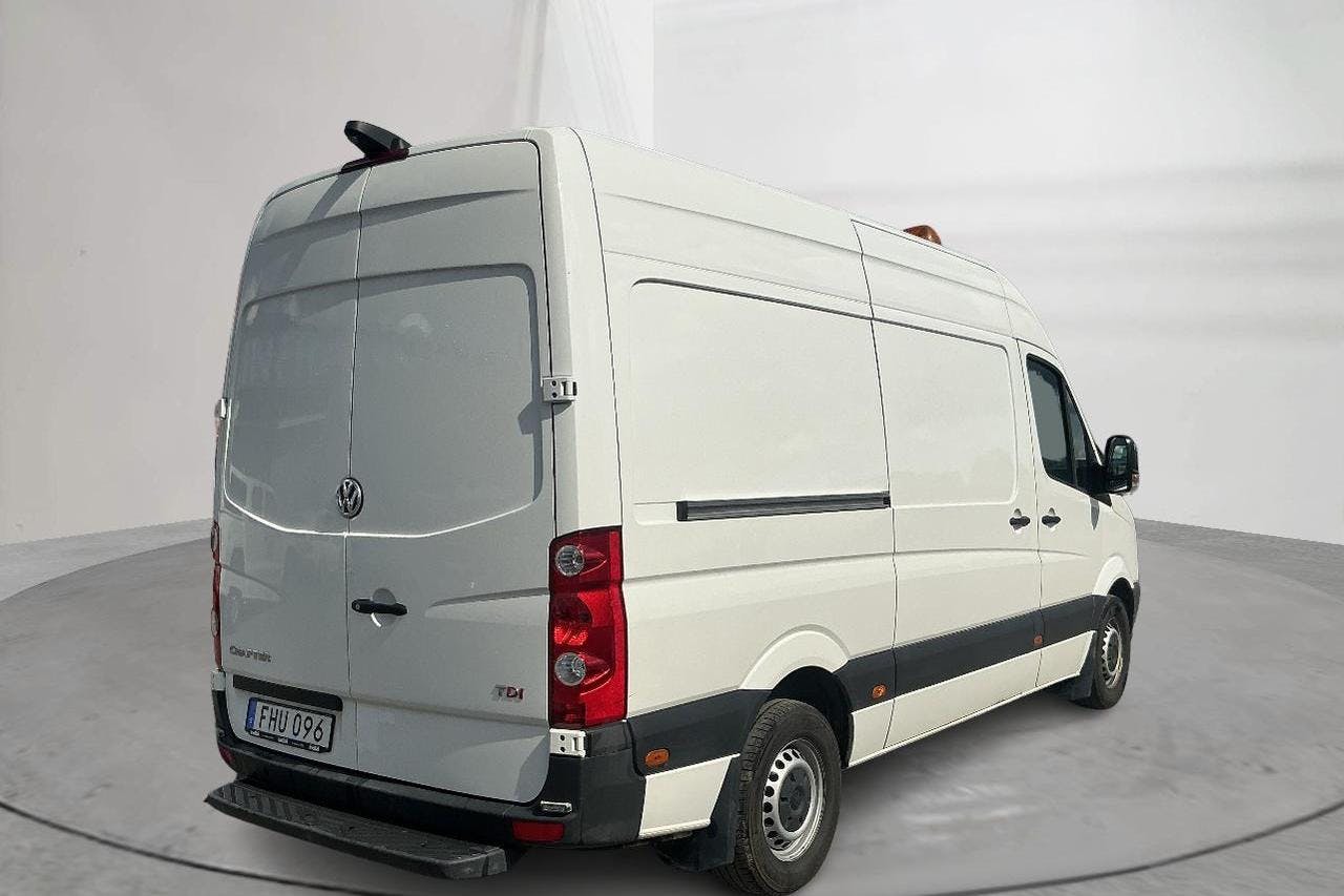 VW Crafter 35 2.0 TDI Skåp (163hk) - 122 180 km - Käsitsi - valge - 2016