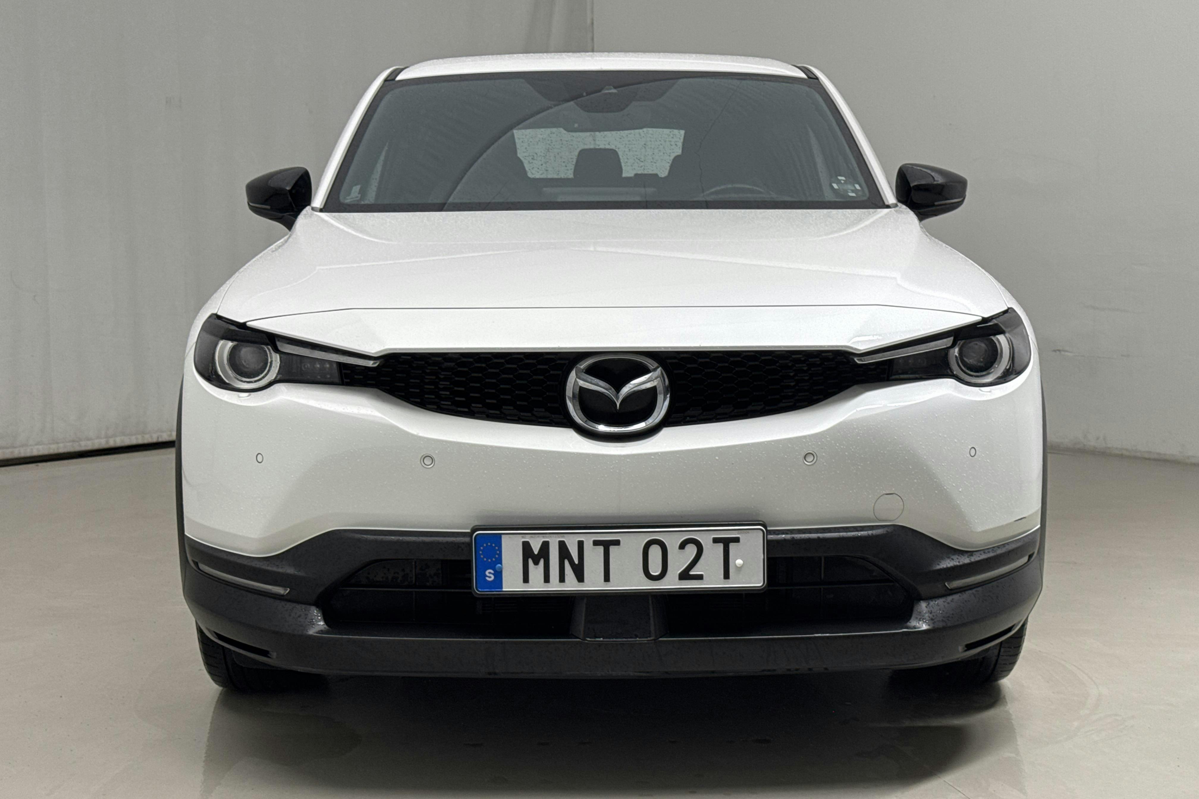 Mazda MX-30 e-Skyactiv (145hk) - 5 233 mil - Automat - vit - 2022