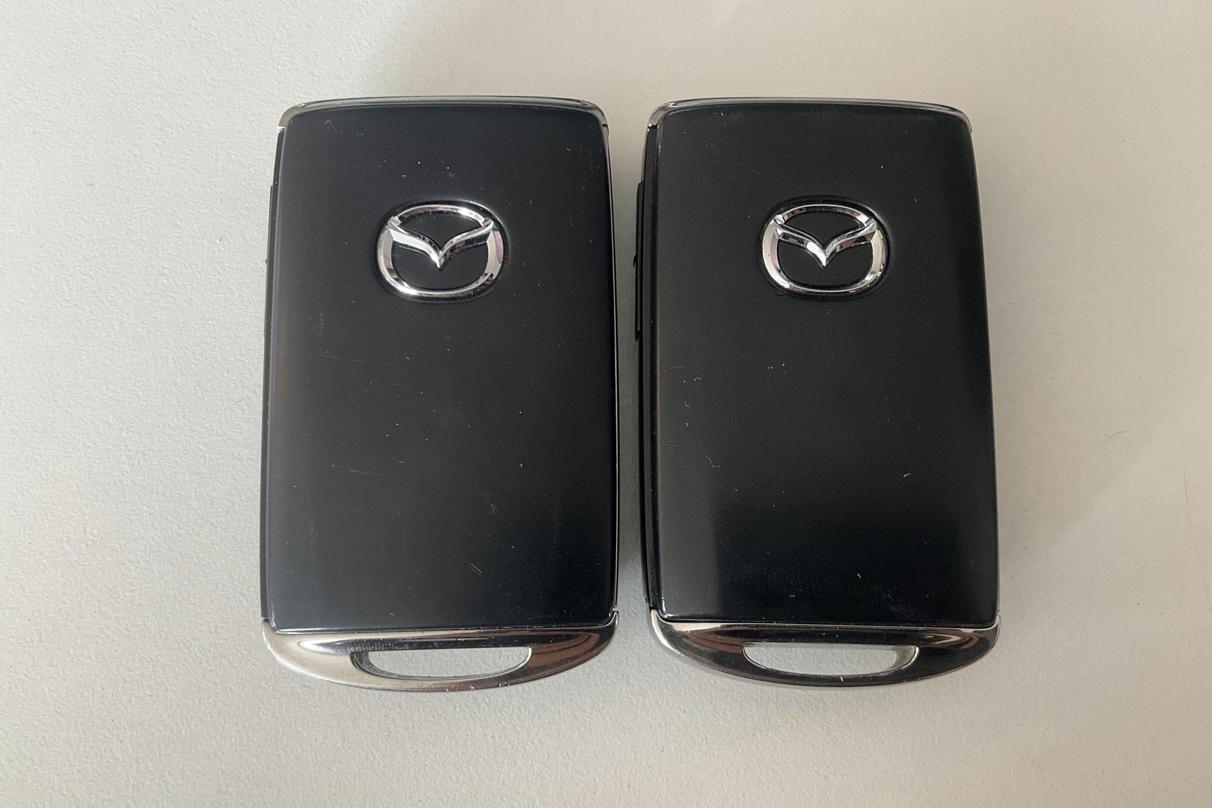 Presentationsfoto 18 av 18: Mazda MX-30 e-Skyactiv (145hk) - 2 947 mil - Automat - vit - 2022