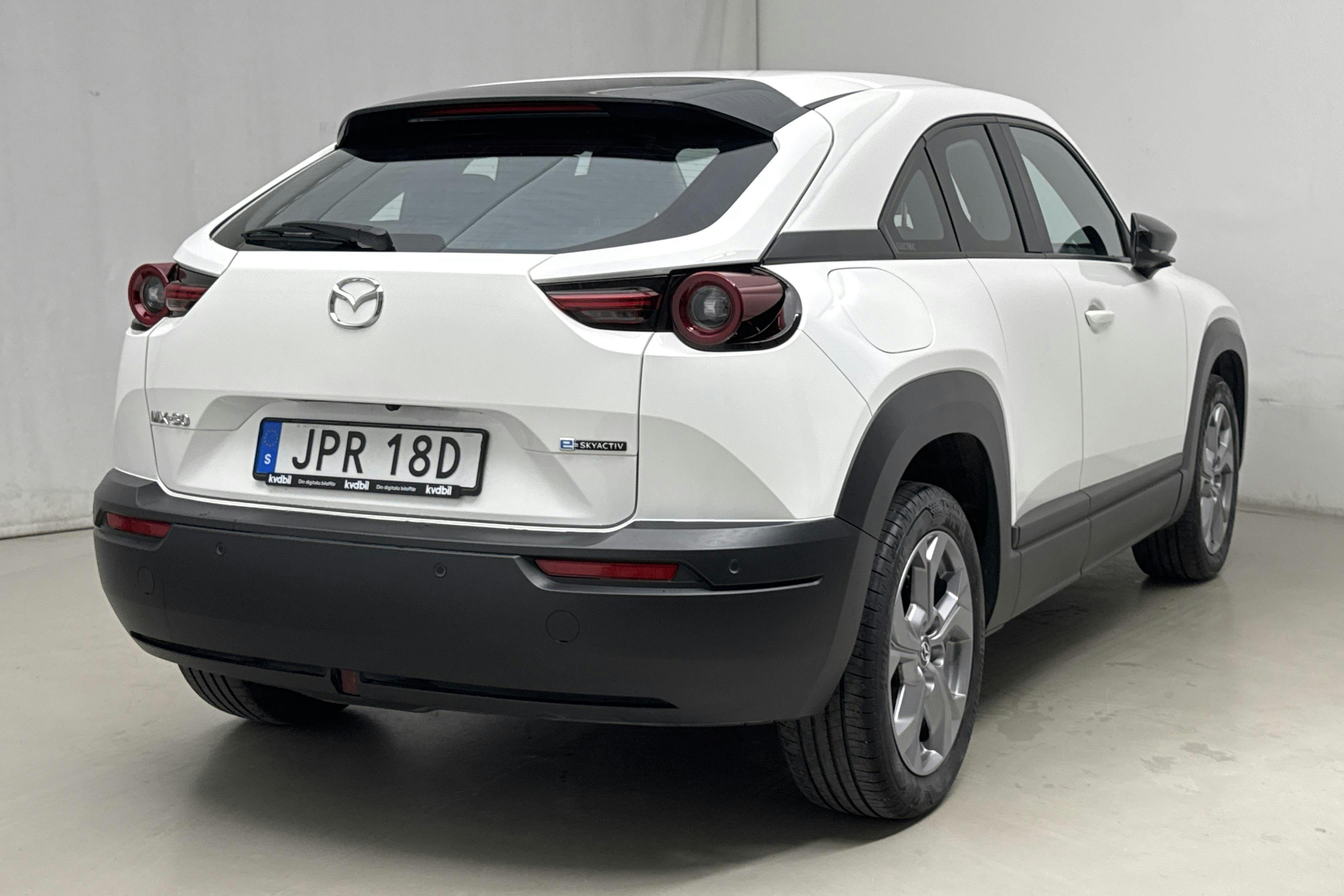 Mazda MX-30 e-Skyactiv (145hk) - 2 947 mil - Automat - vit - 2022