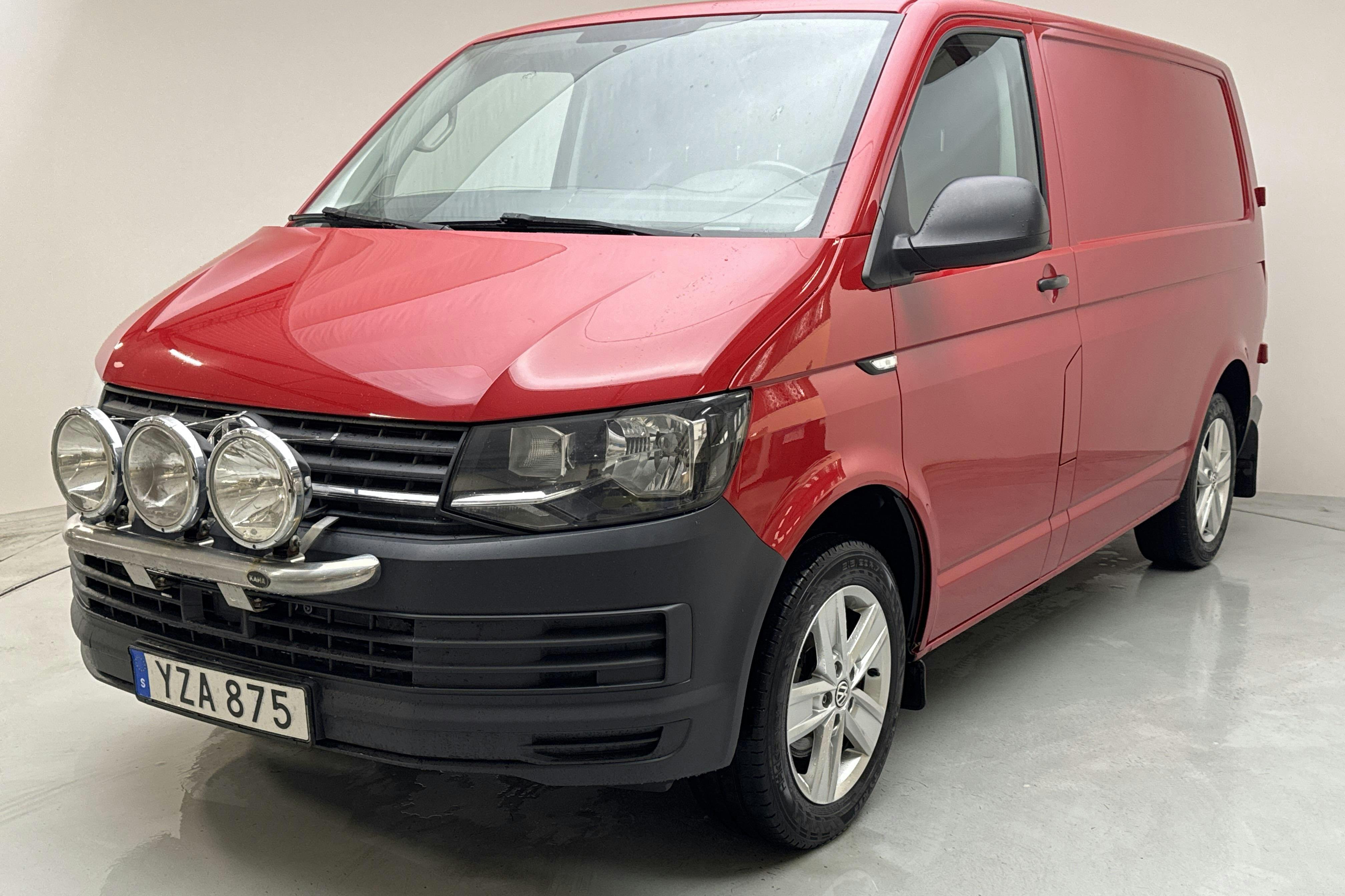 Esitlusfoto 1 aadressil 12: VW Transporter T6 2.0 TDI BMT Skåp (150hk) - 203 900 km - Käsitsi - punane - 2018