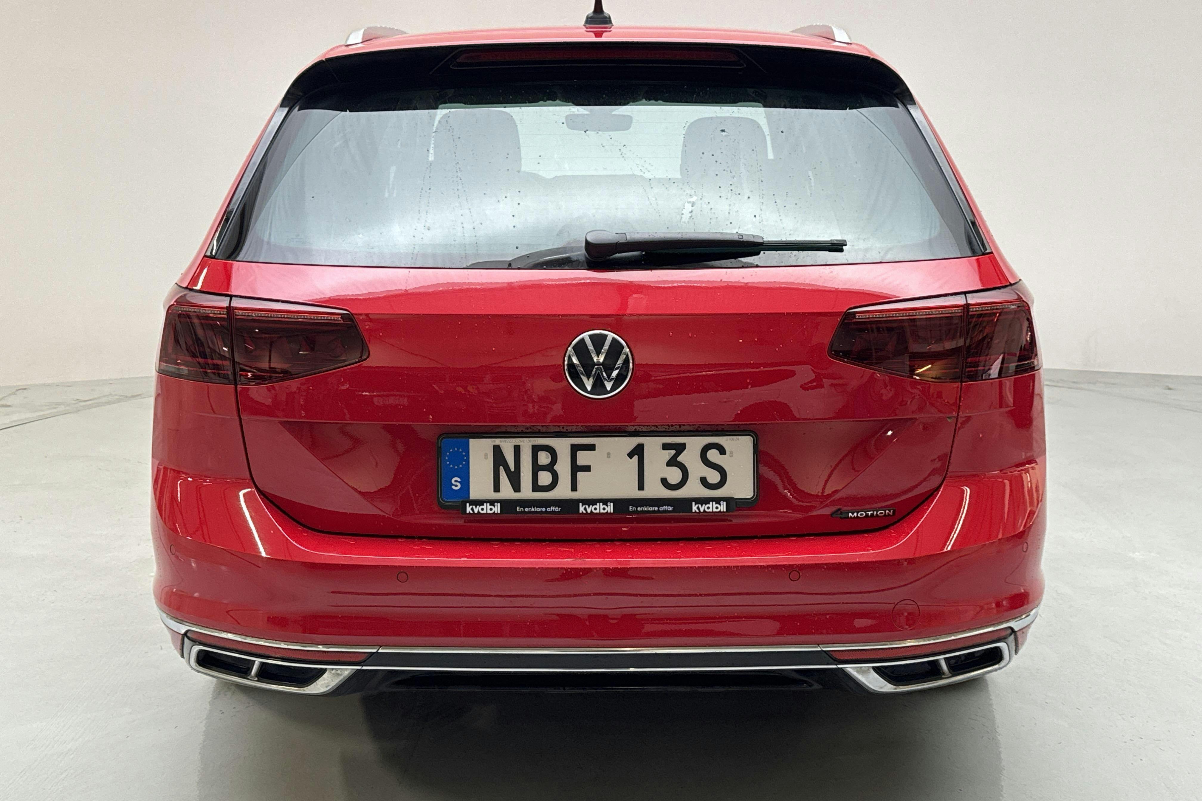VW Passat 2.0 TDI Sportscombi 4Motion (200hk) - 20 578 mil - Automat - röd - 2021
