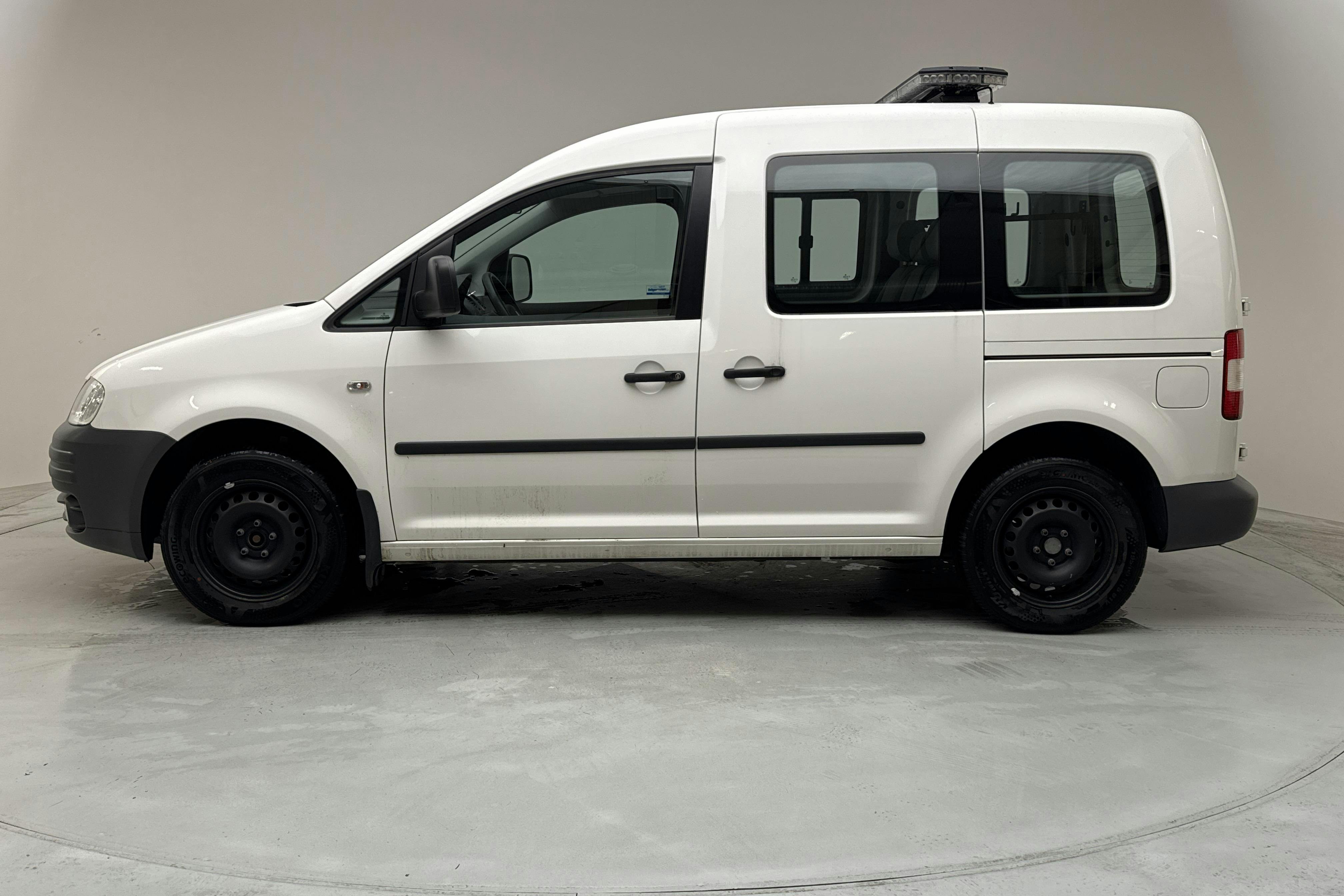 Presentationsfoto 2 av 12: VW Caddy Life 2.0 EcoFuel (109hk) - 5 554 mil - Manuell - vit - 2010