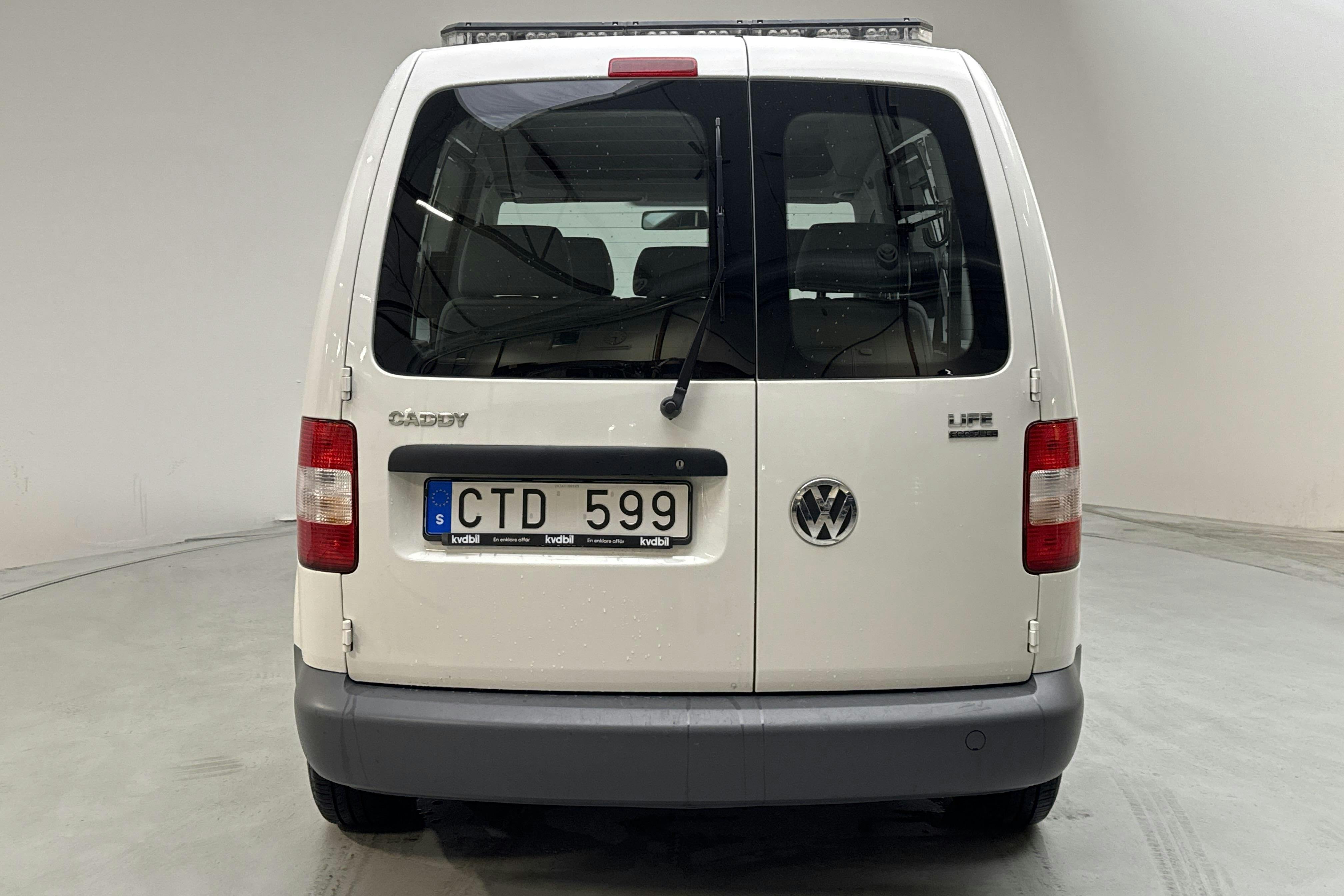 VW Caddy Life 2.0 EcoFuel (109hk) - 5 554 mil - Manuell - vit - 2010