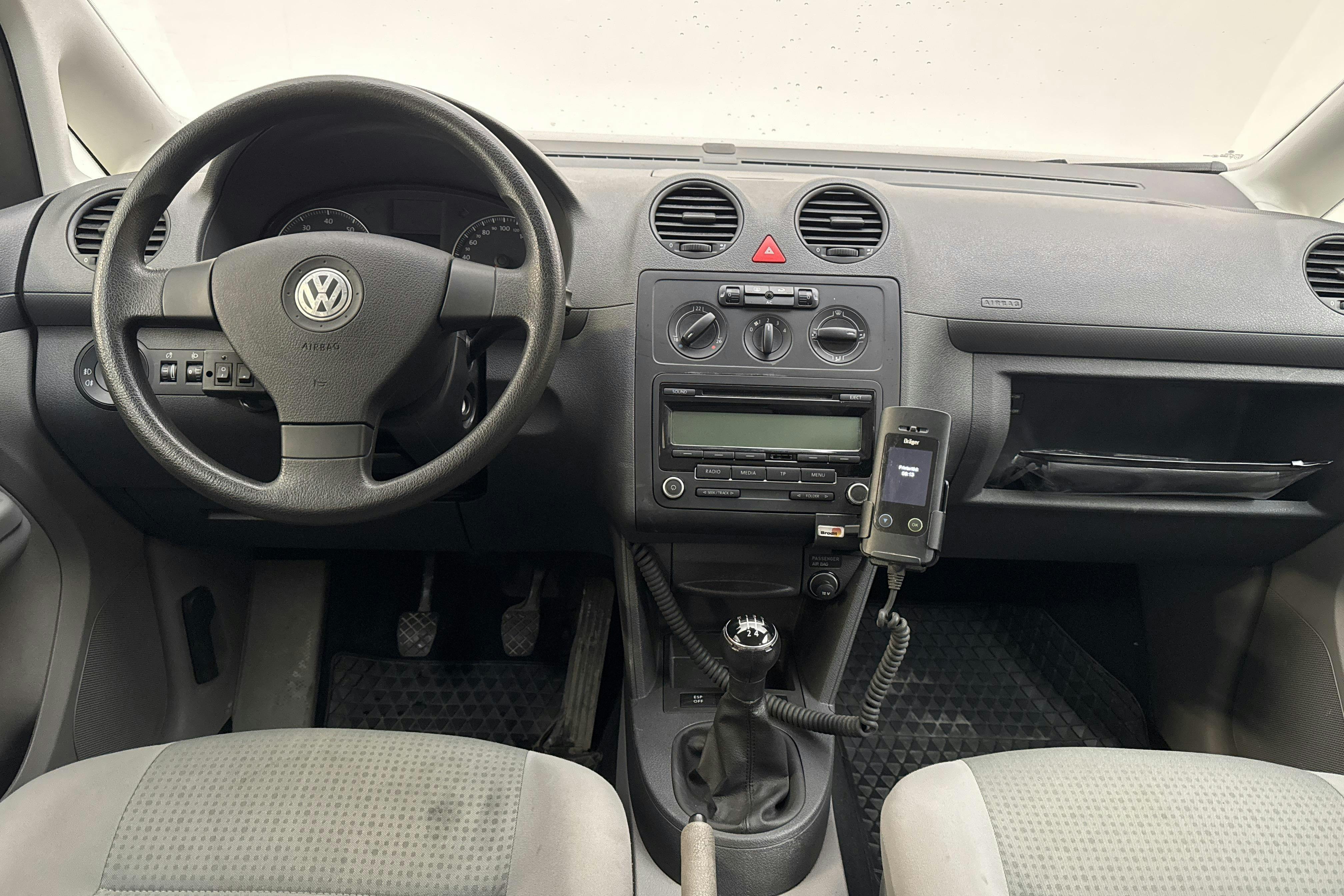 VW Caddy Life 2.0 EcoFuel (109hk) - 5 554 mil - Manuell - vit - 2010