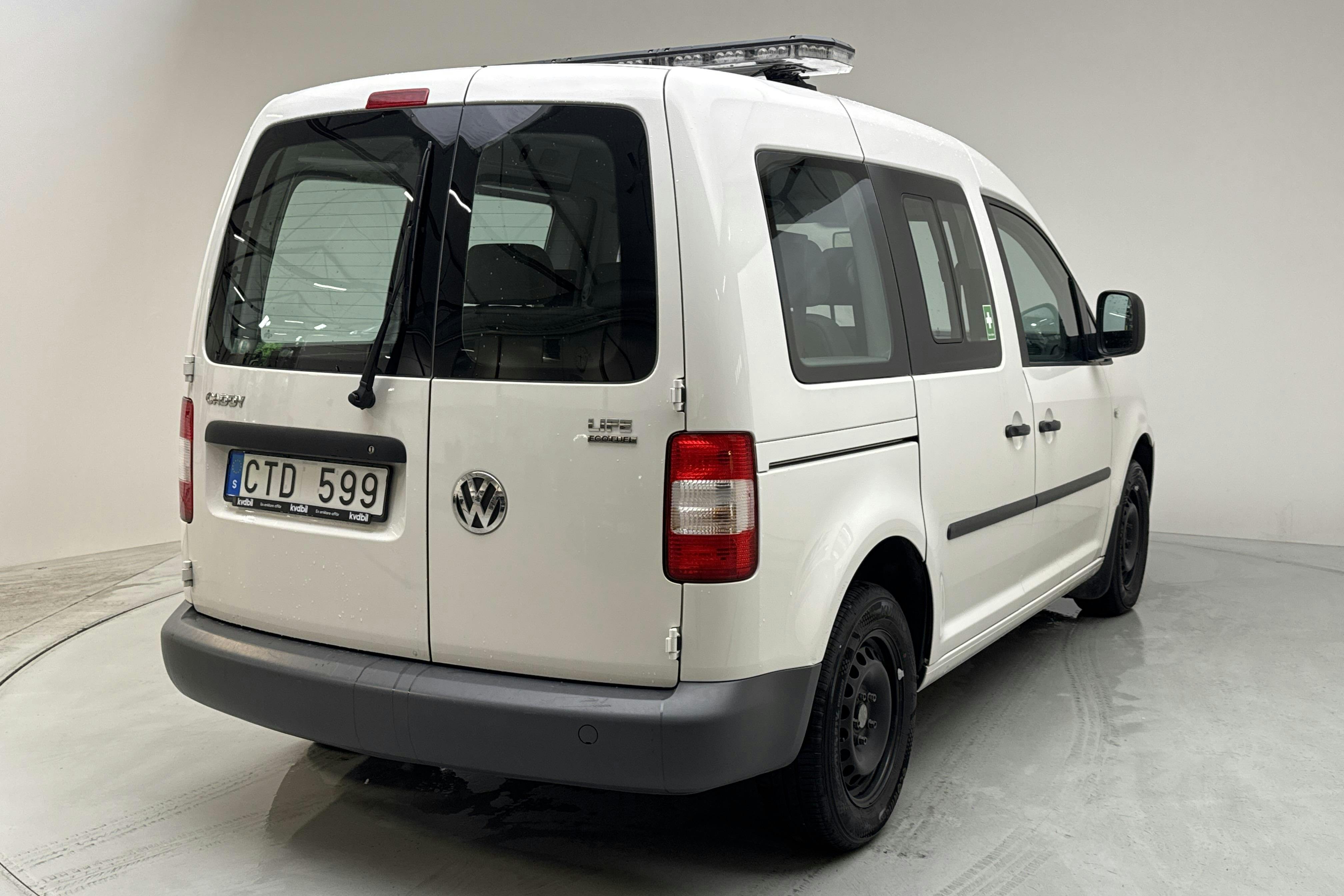 VW Caddy Life 2.0 EcoFuel (109hk) - 5 554 mil - Manuell - vit - 2010