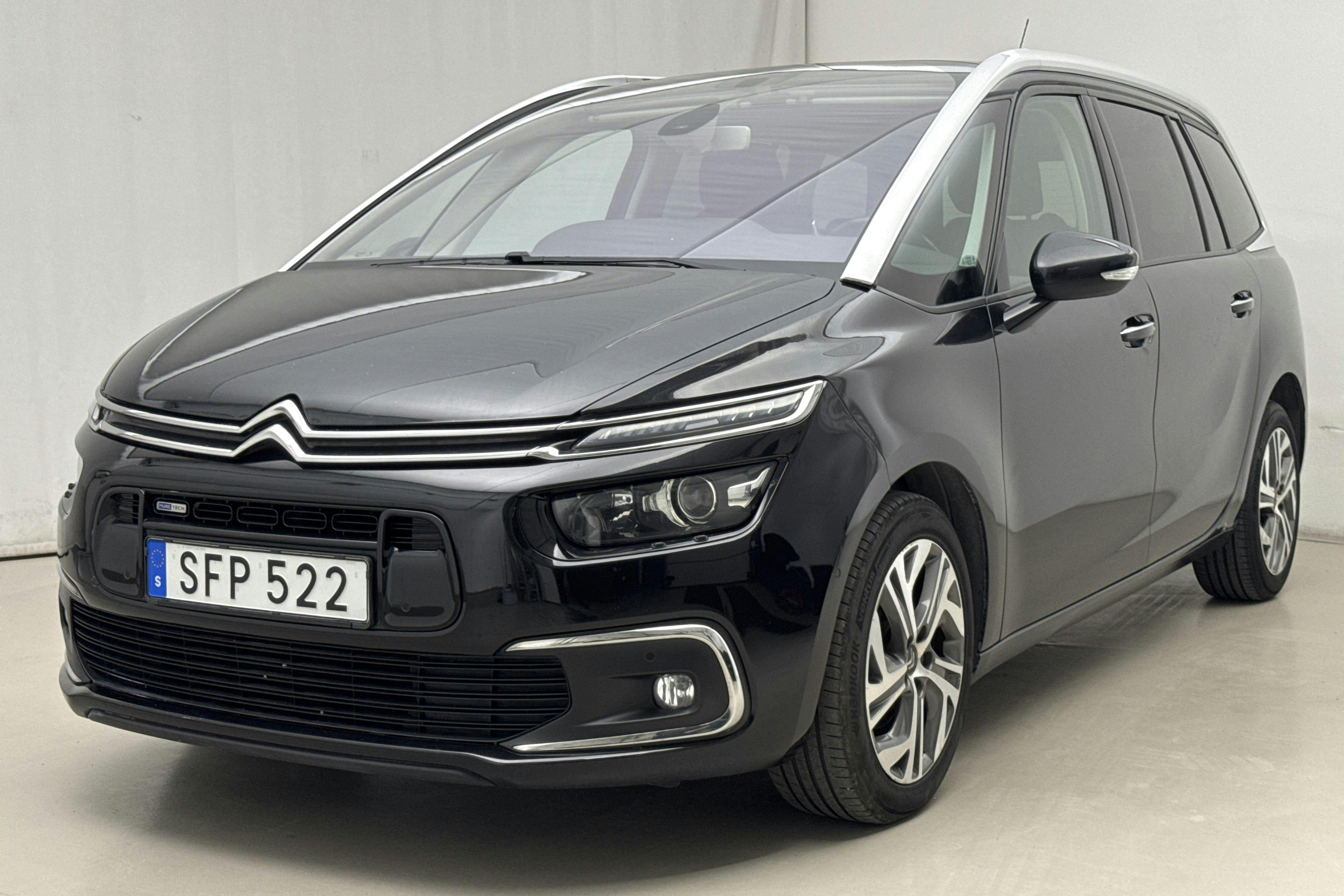 Presentation photo 1 of 16: Citroën C4 Grand Picasso Puretech (130hk) - 173 250 km - Automatic - black - 2017