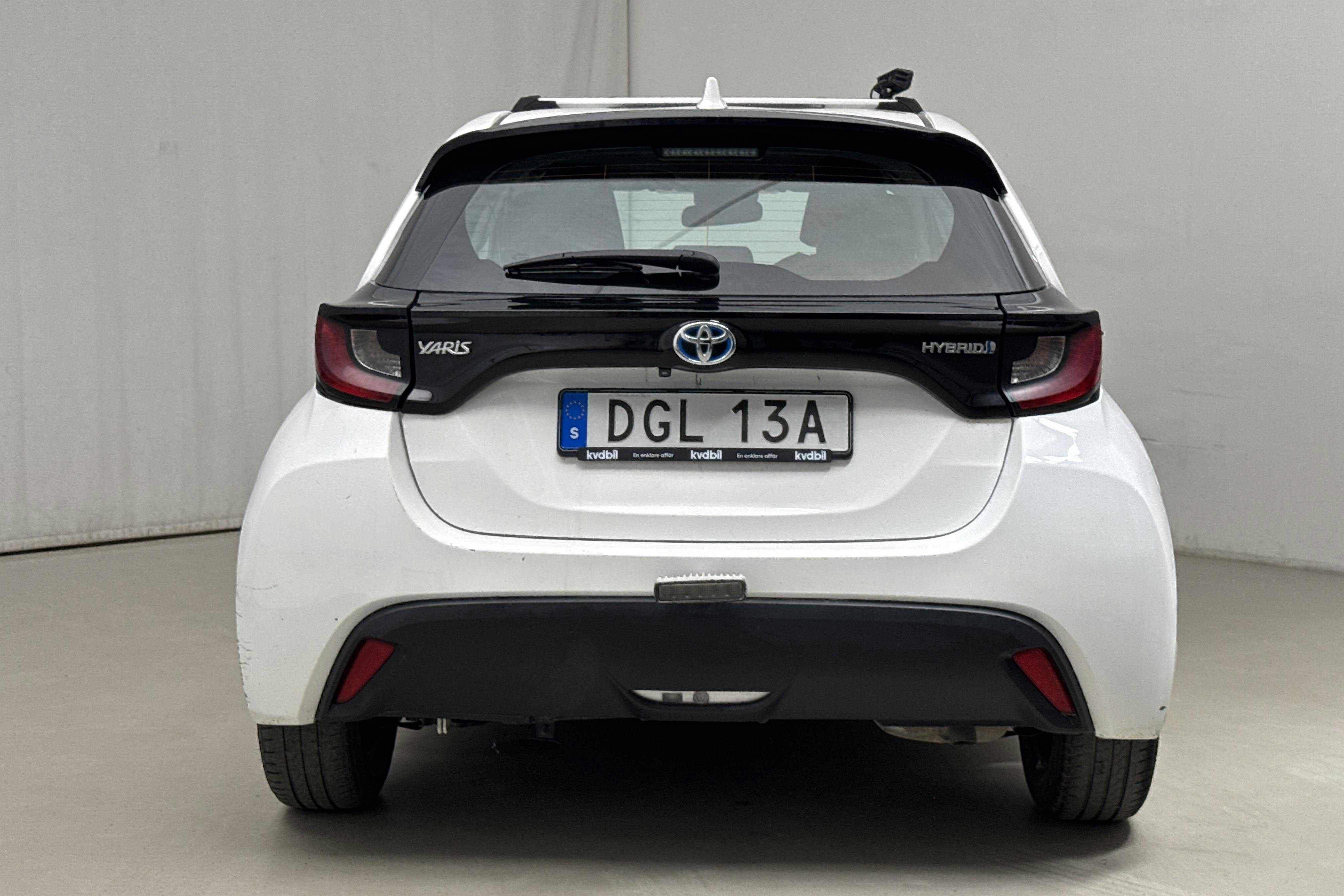 Toyota Yaris 1.5 Hybrid 5dr (116hk) - 78 000 km - Automatic - white - 2021