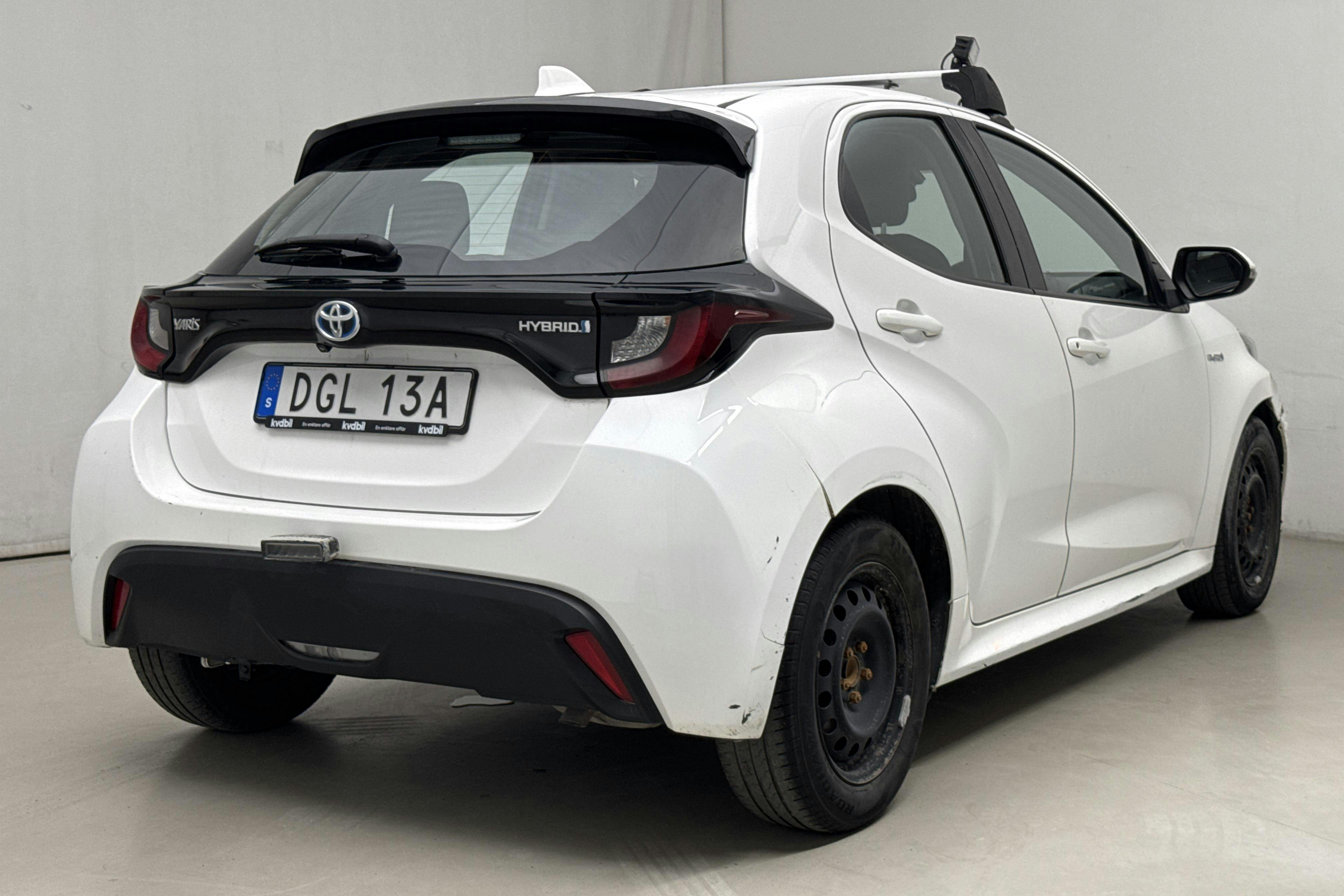 Toyota Yaris 1.5 Hybrid 5dr (116hk) - 78 000 km - Automatic - white - 2021