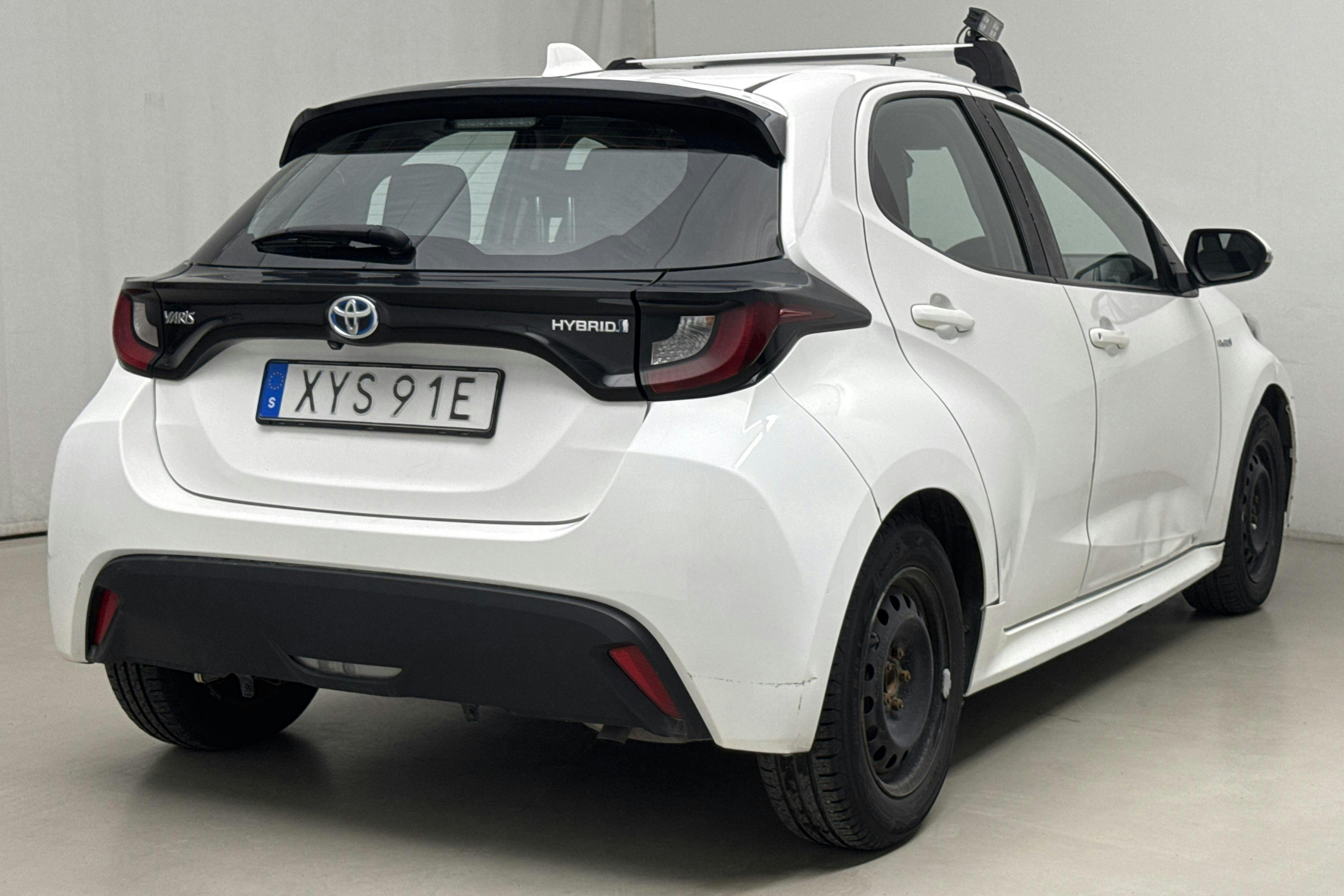 Toyota Yaris 1.5 Hybrid 5dr (116hk) - 136 130 km - Automatic - white - 2021